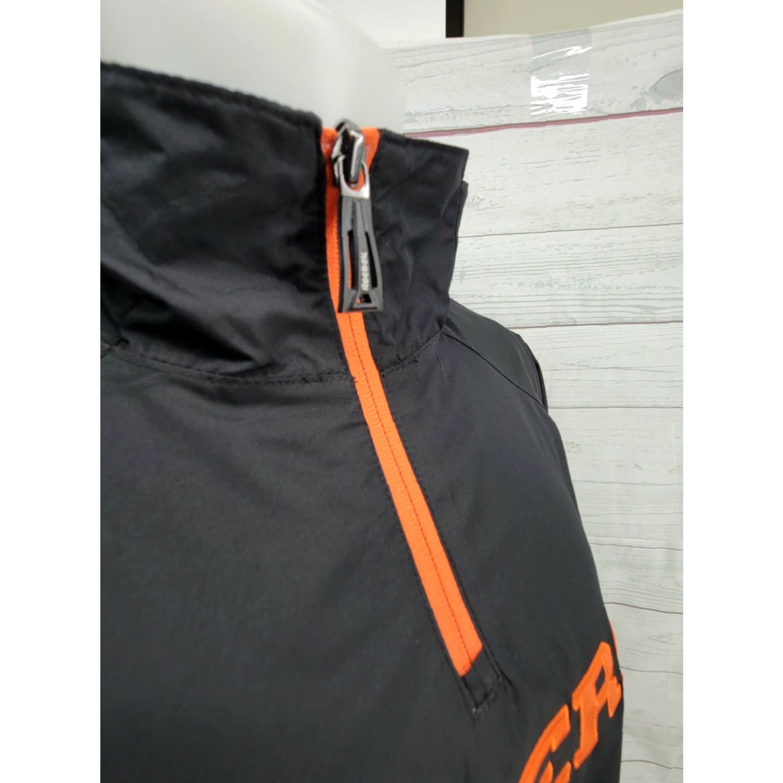 Reebok Mens Medium Flyers Reebok Windbreaker Embroidered Logo Patch Pockets Zip Jacket Black Size US M / EU 48-50 / 2 - 5 Thumbnail