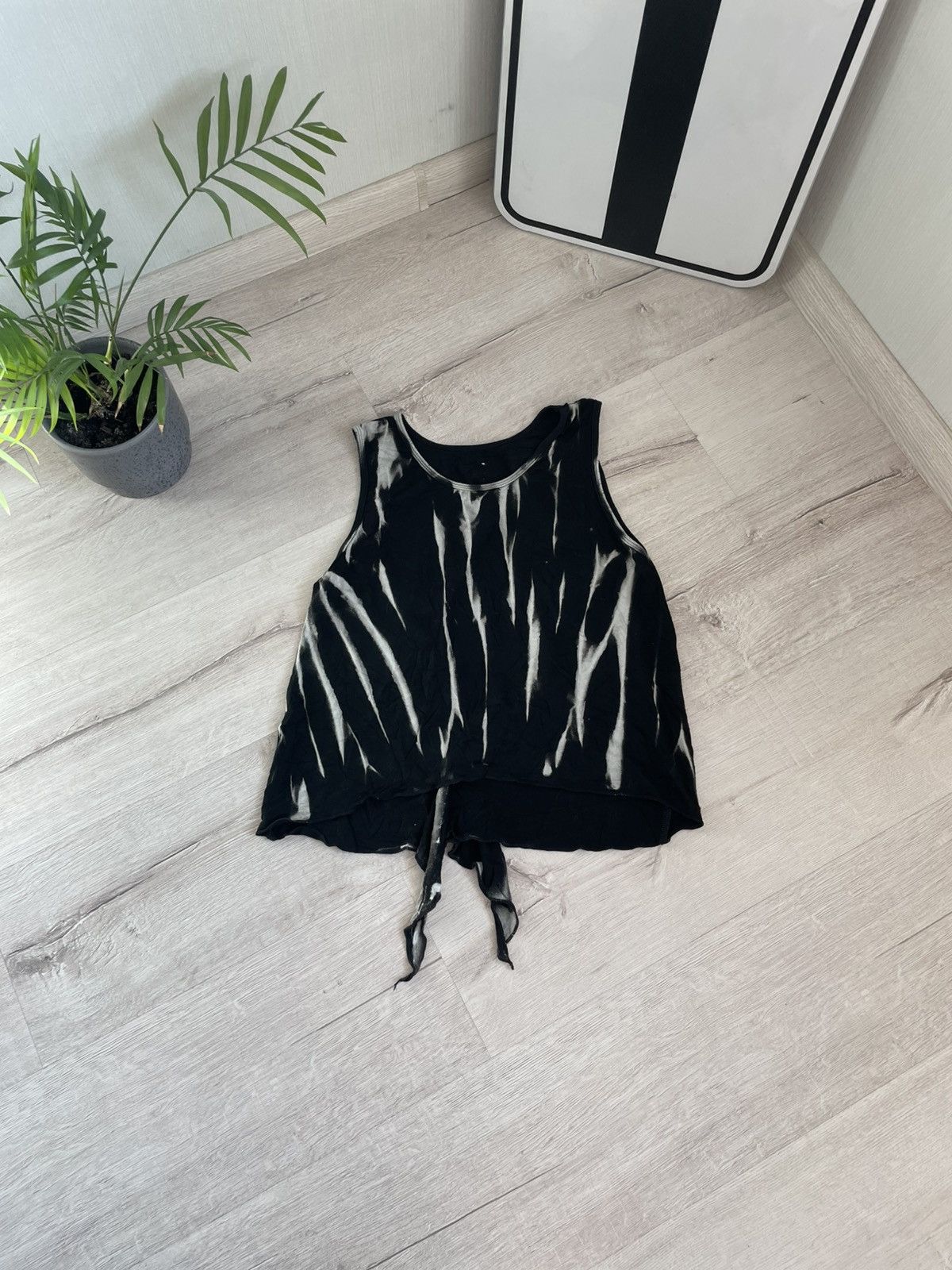 Vintage Vintage Y2k Black Tie Dye Open Back Tank Top Size S / US 4 / IT 40 - 1 Thumbnail