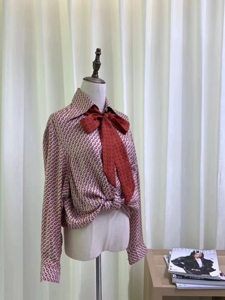 Gucci Gucci Silk horseshoe printed long-sleeved shirt 2501-Nextar Size US XXS / EU 40 - 2 Thumbnail