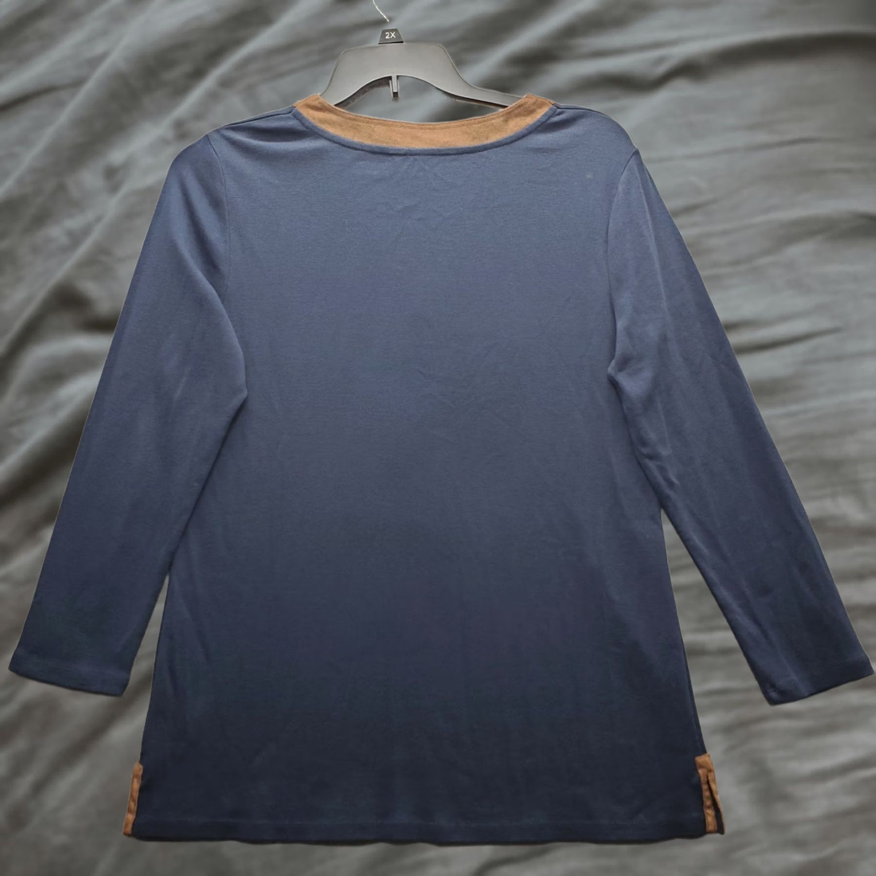 Ralph Lauren Lauren Ralph Lauren Blouse Womens XL Navy Slit V-Neck Pullover Suede Trim Shirt Size XL / US 12-14 / IT 48-50 - 1 Thumbnail
