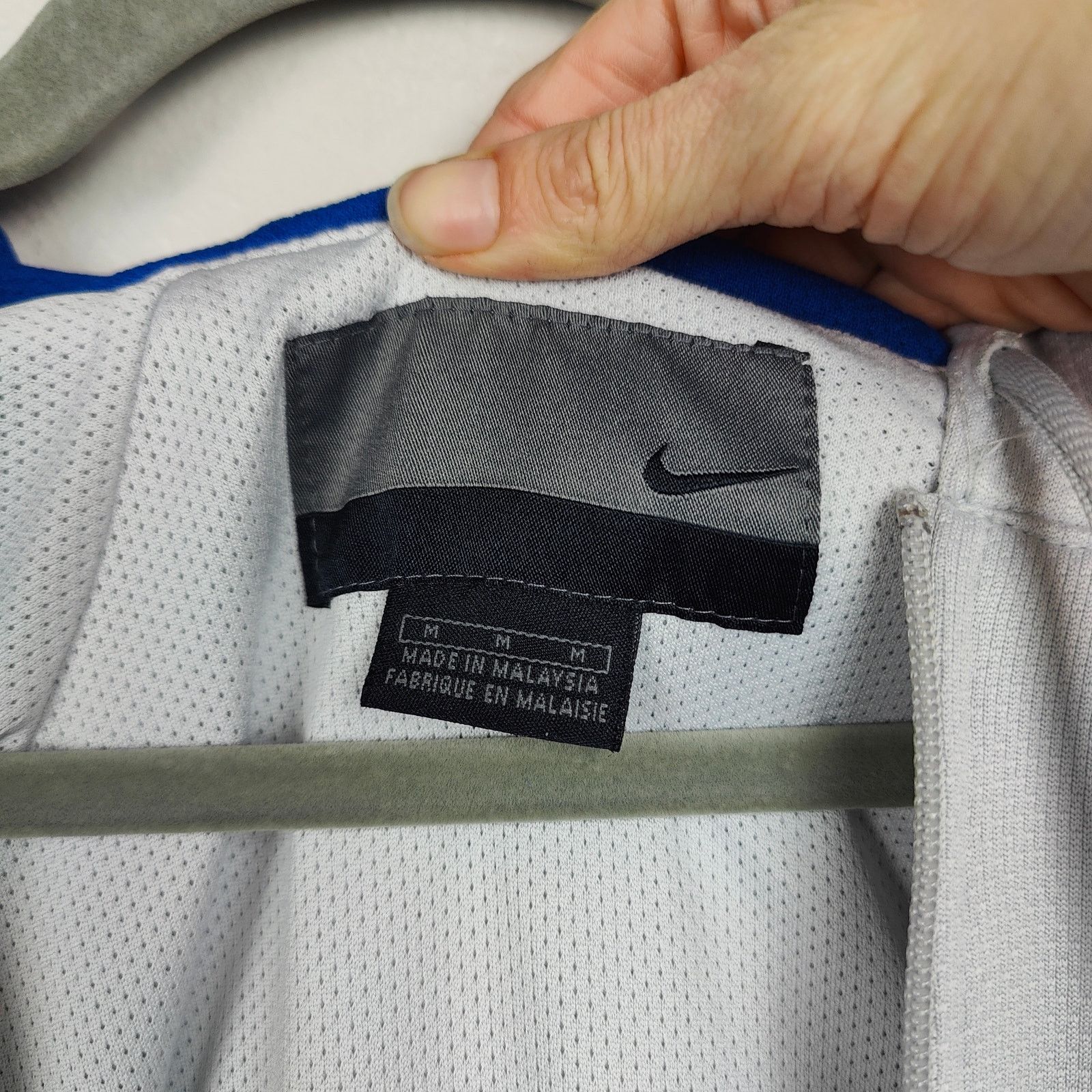Nike Vintage Y2K Nike Jacket Mens XL Gray Mesh Blue Hooded Size US M / EU 48-50 / 2 - 8 Thumbnail