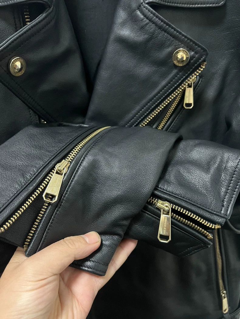 Versace Versace Calf leather jacket Size M / US 6-8 / IT 42-44 - 6 Thumbnail