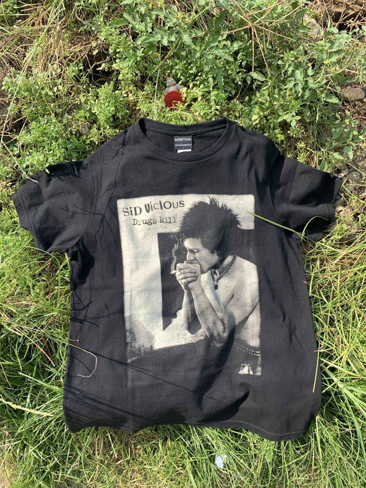 Band Tees Vintage Sid Vicious “Drugs Kill” T-Shirt Rare Punk Rock 