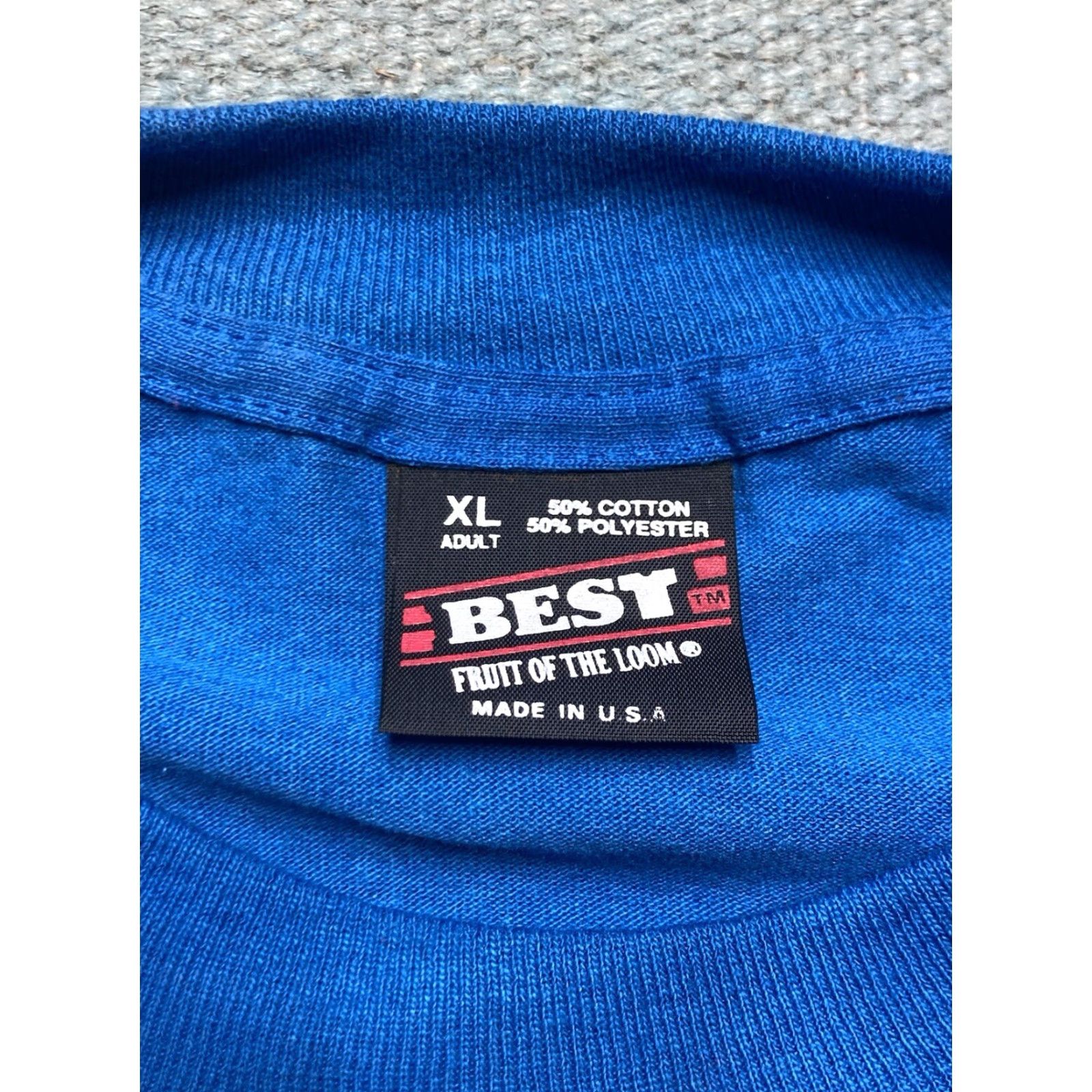 Fruit Of The Loom VINTAGE 90s graphic t shirt interrupt this marriage hunting season deer funny XL Shirt Men Blue XL Deer Funny 90s Vintage T-Shirt Size US XL / EU 56 / 4 - 3 Thumbnail
