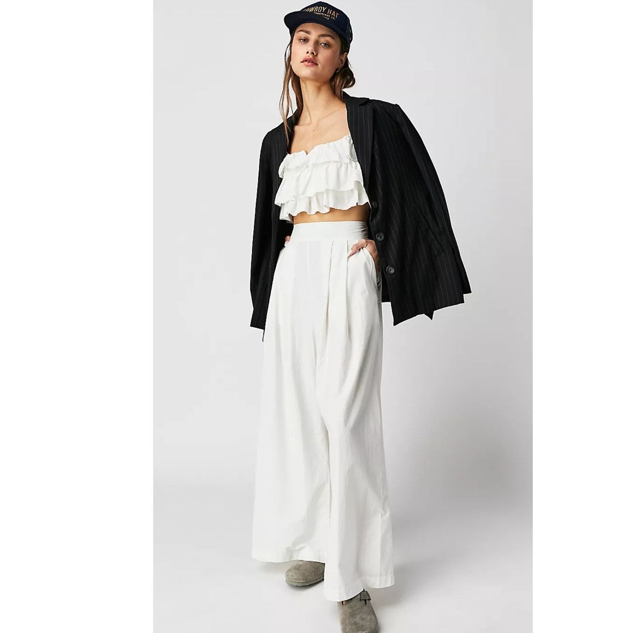 Free People New Free People Danelle Set $168 XL White Crop & Top Pants Size 40" / US 18 - 3 Thumbnail