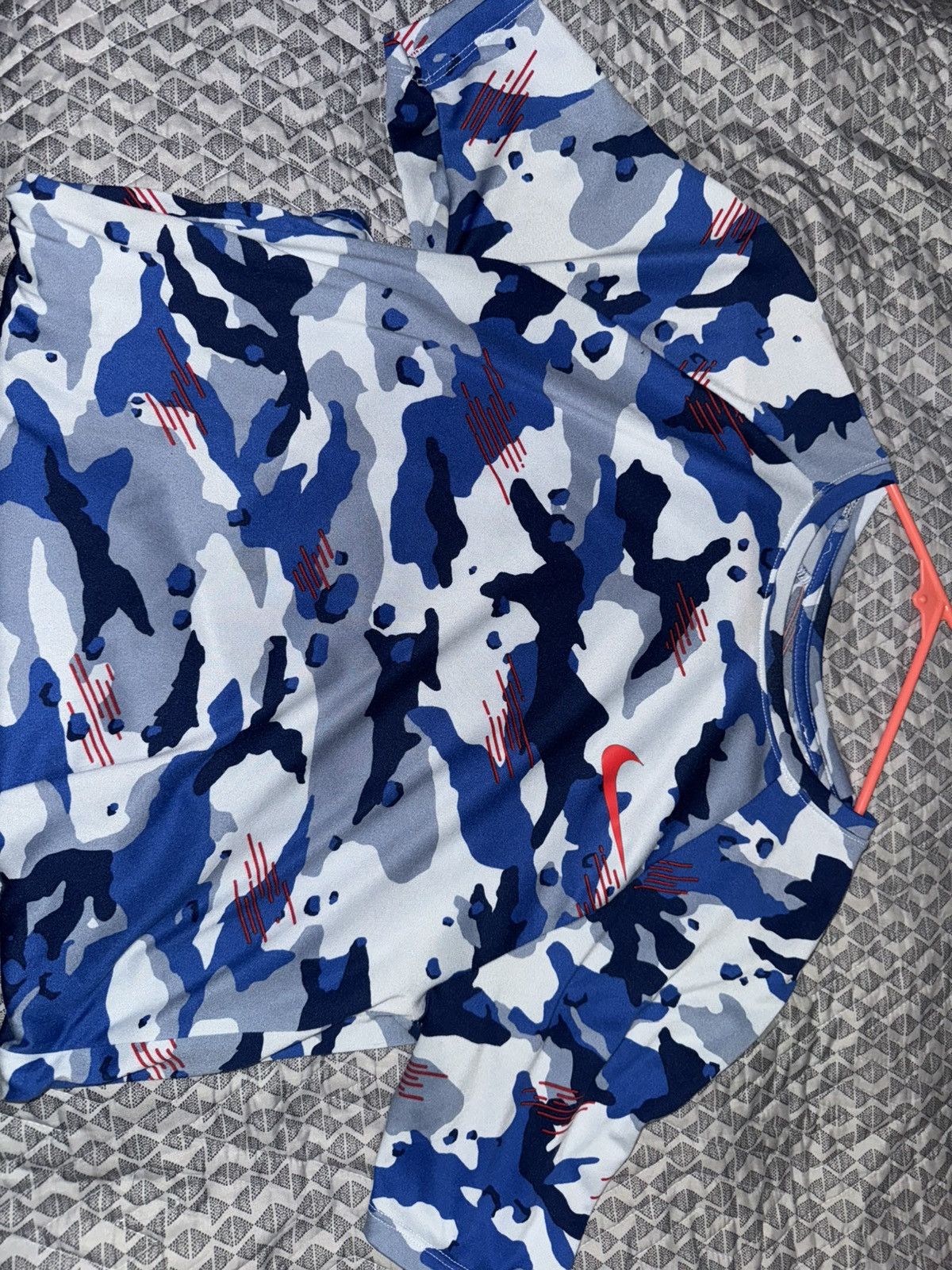 Nike Sportwear Size US S / EU 44-46 / 1 - 1 Preview