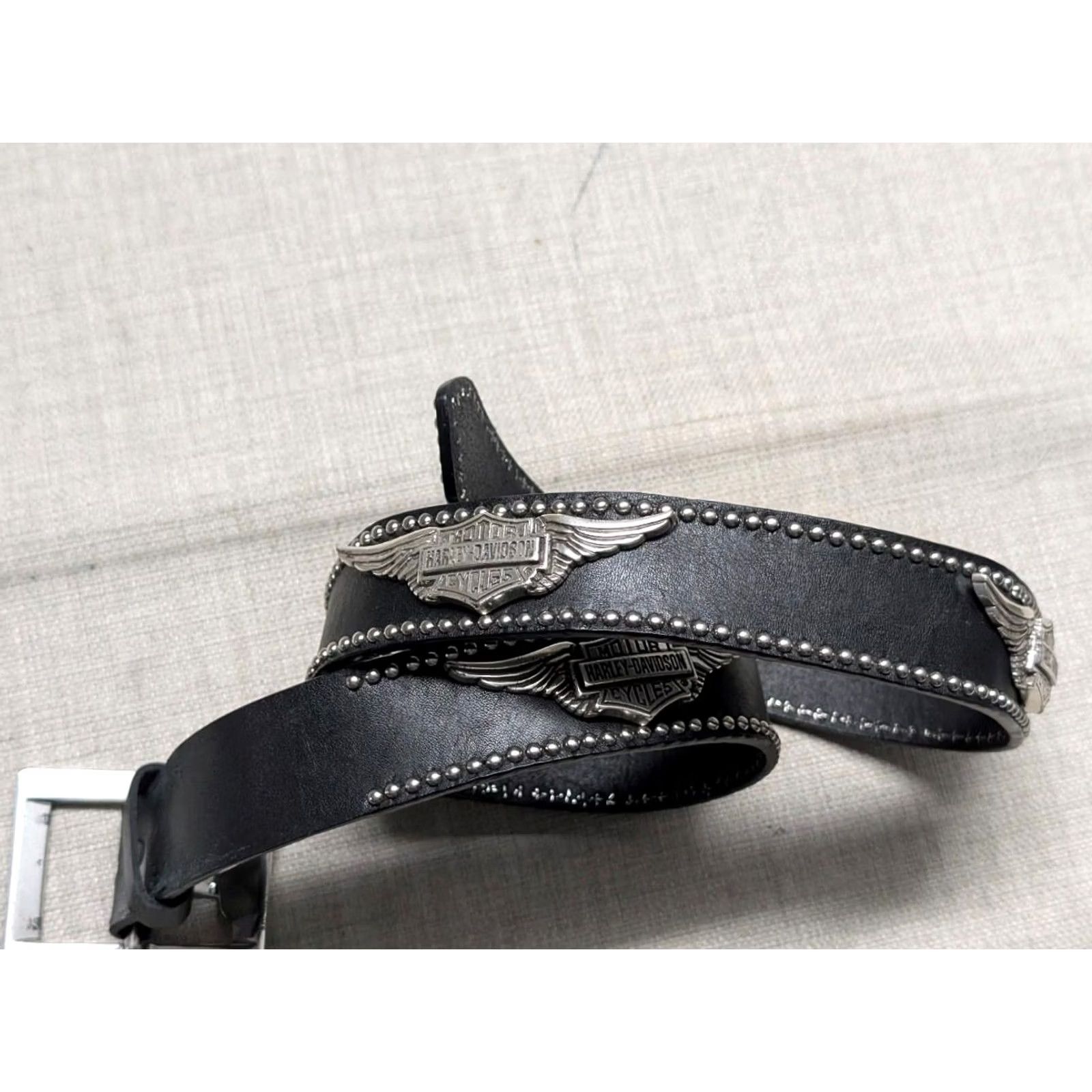 Harley Davidson VINTAGE Harley-Davidson belt Concho Western Belt 32 black leather Heavy belt Mens Size 32 - 3 Thumbnail