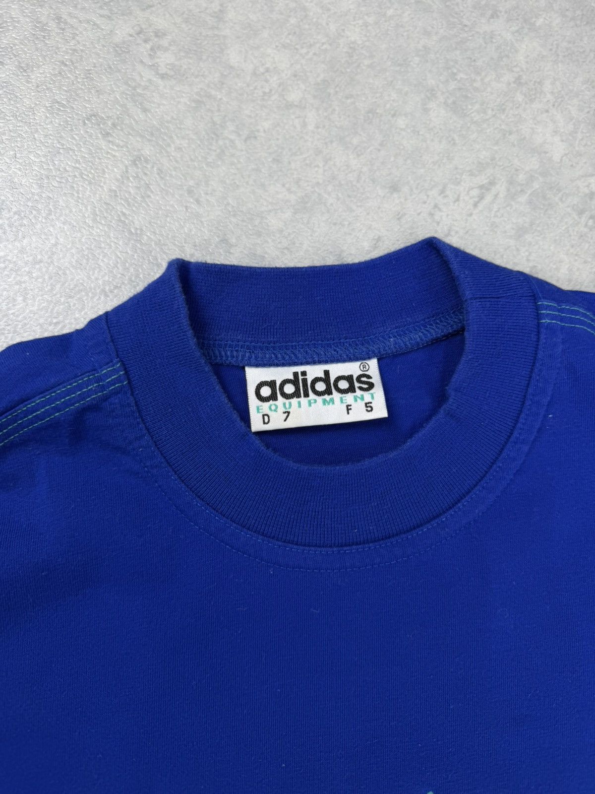 Adidas Vintage Adidas Equipment Big Logo Tee Blue Size US L / EU 52-54 / 3 - 5 Thumbnail