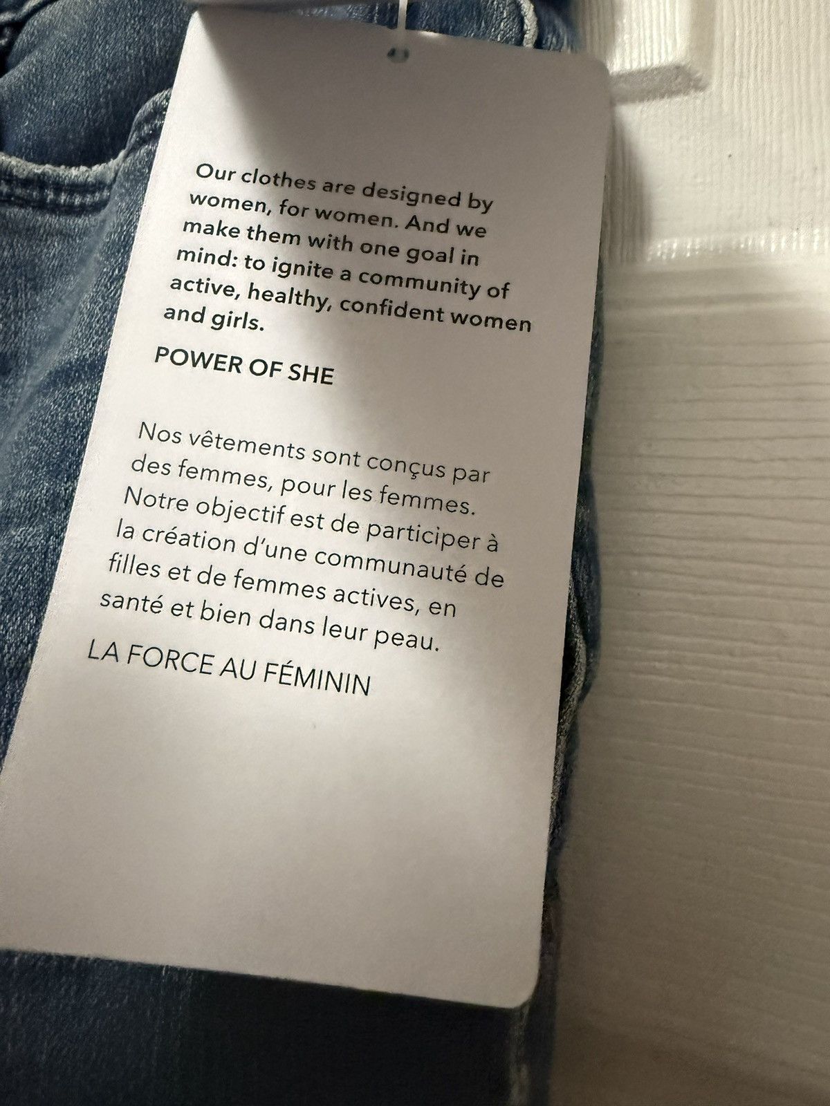 Athleta Athleta Sculptek Flare Jean True Blue New with tags Size 26" / US 2 / IT 38 - 9 Thumbnail