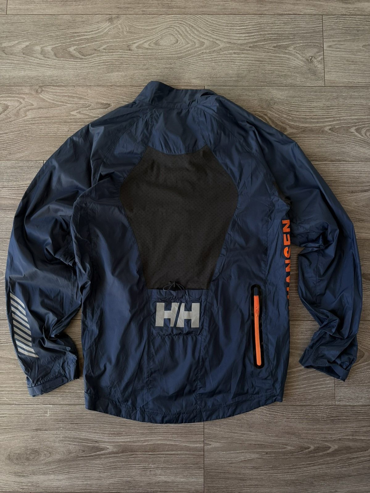 Helly Hansen ‼️HELLY HANSEN New With Tags Packable Big Logo JACKET ‼️ Size US L / EU 52-54 / 3 - 13 Thumbnail