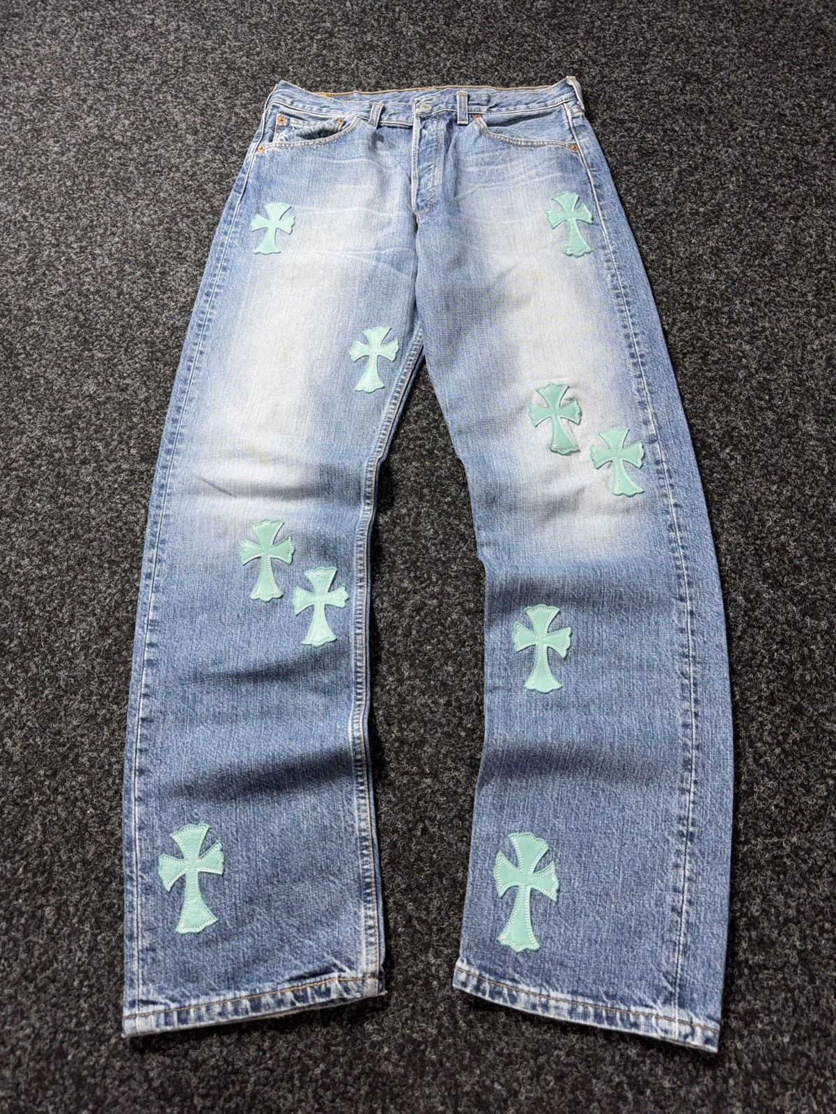 Levi's Vintage💥 90s ‼️Custom Chrome Hearts Style Cross Denim Jeans Size US 32 / EU 48 - 1 Thumbnail