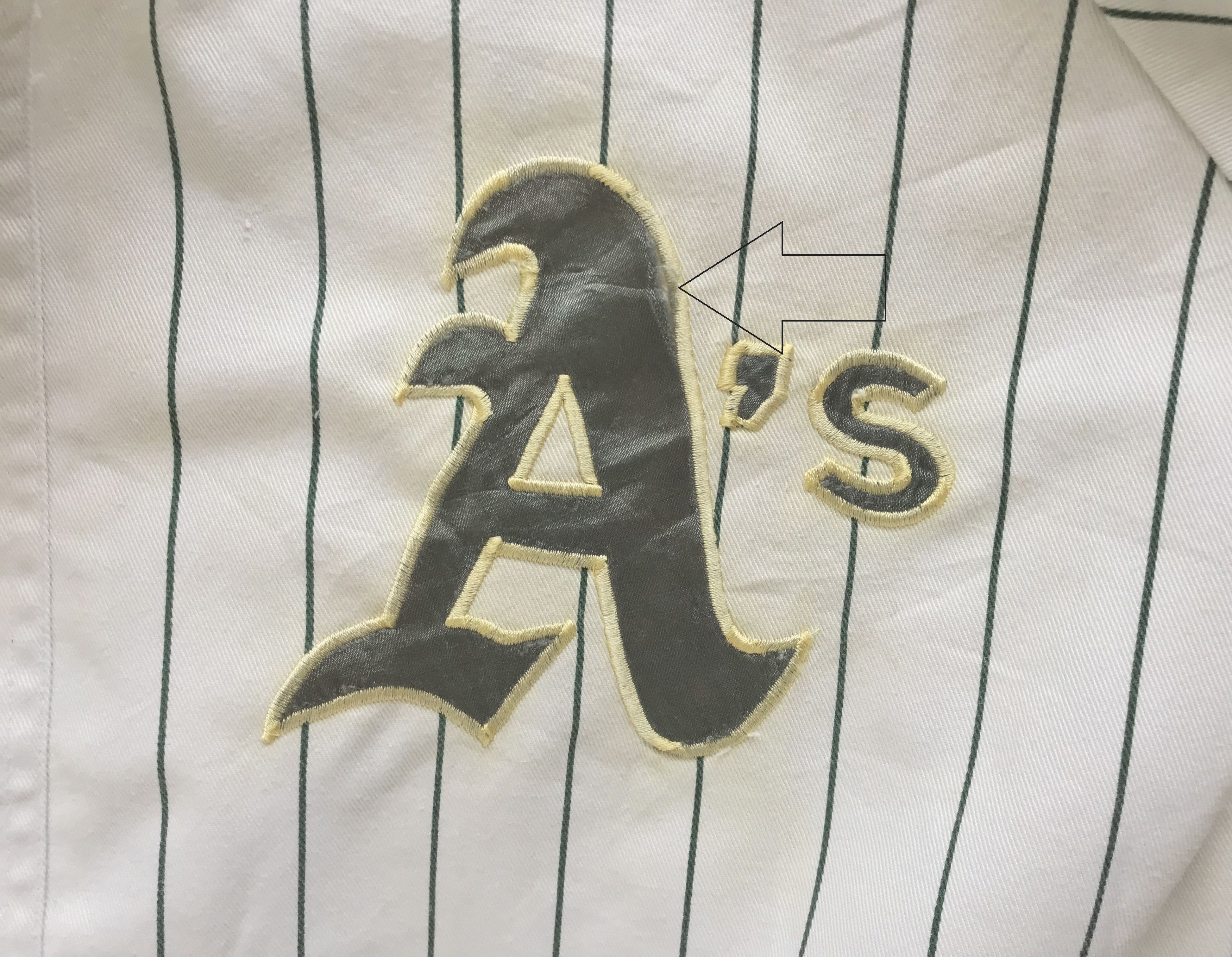 Starter RARE Vintage 90s Starter Oakland Athletics Jersey 2pac Tupac Size US L / EU 52-54 / 3 - 7 Thumbnail