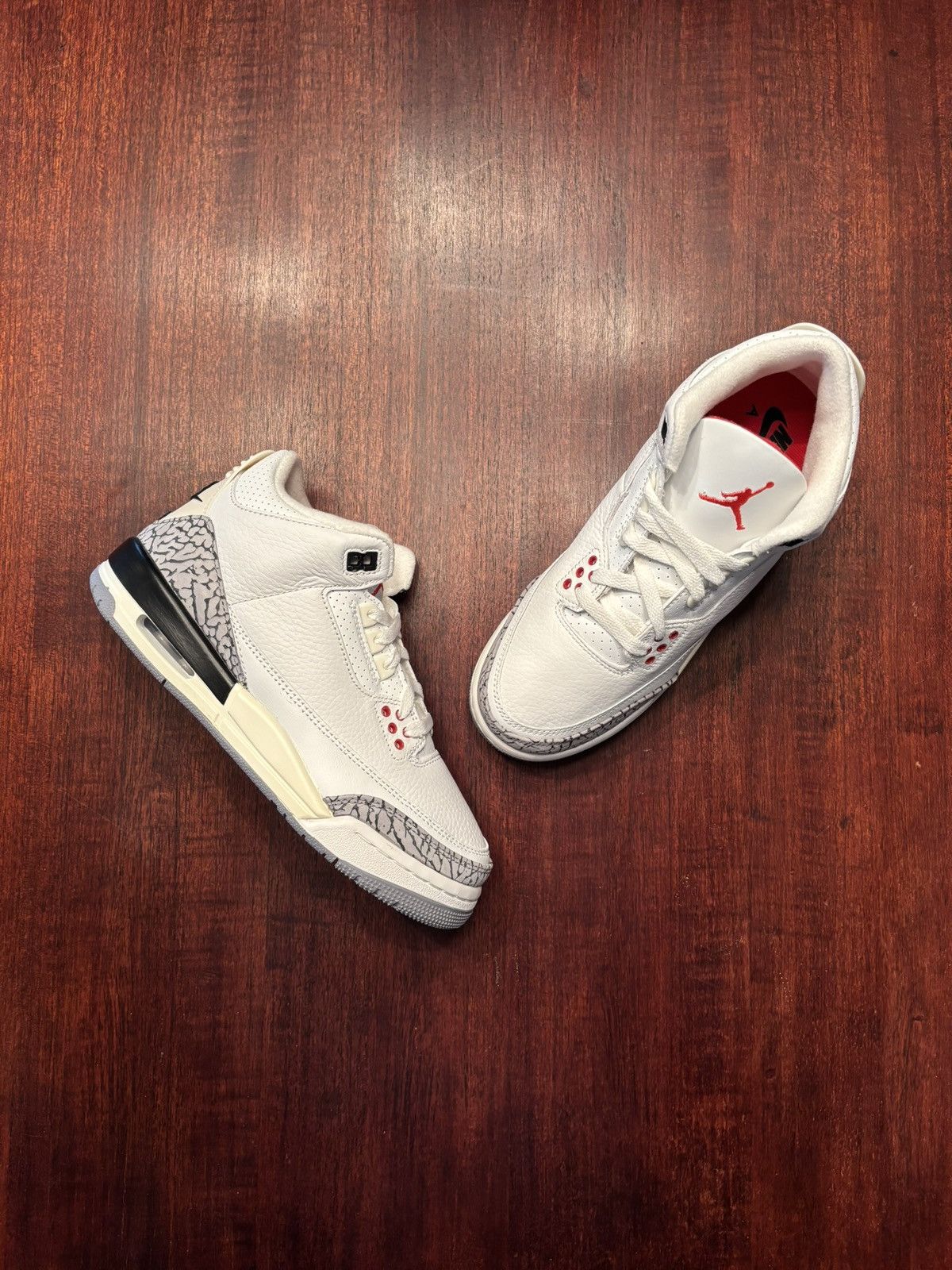 JORDAN RETRO REIMAGINED WHITE CEMENT SIZE 7Y