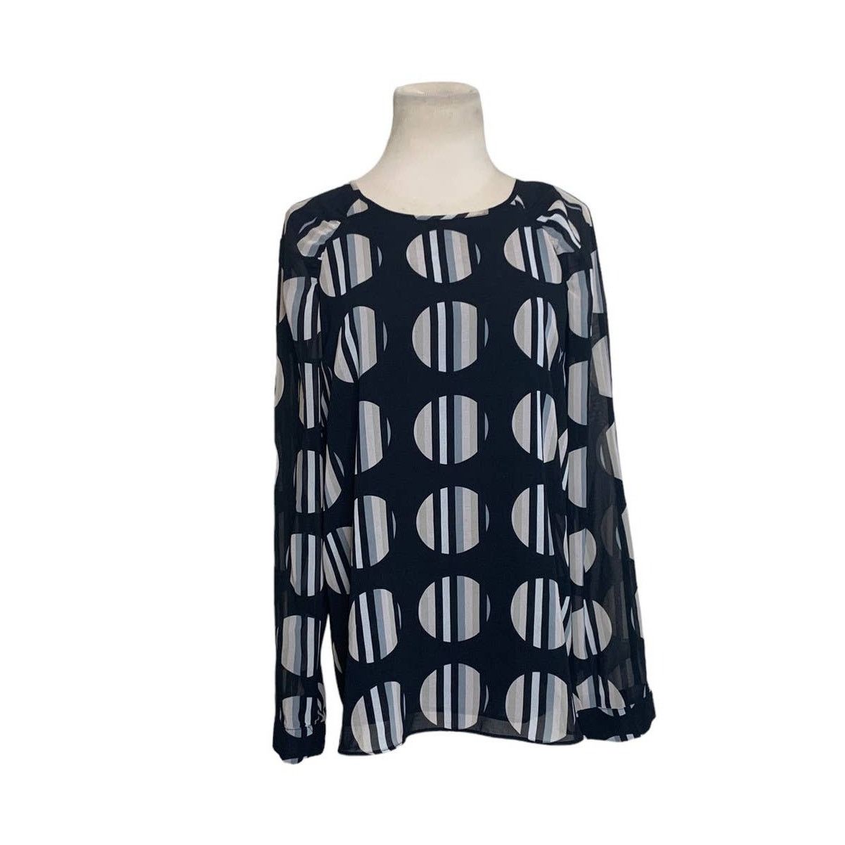 Calvin Klein Calvin Klein Geometric Pattern Long Sleeves Blouse Size M Size M / US 6-8 / IT 42-44 - 9 Thumbnail
