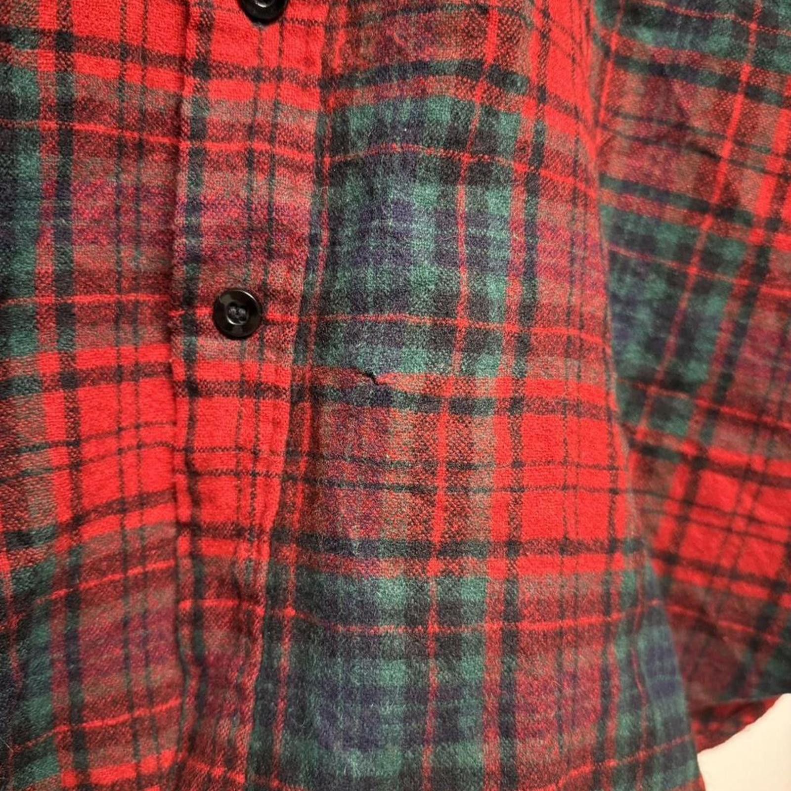 Woolrich Woolen Mills True vintage 1960s Woolrich classic flannel M/L Size US L / EU 52-54 / 3 - 4 Thumbnail