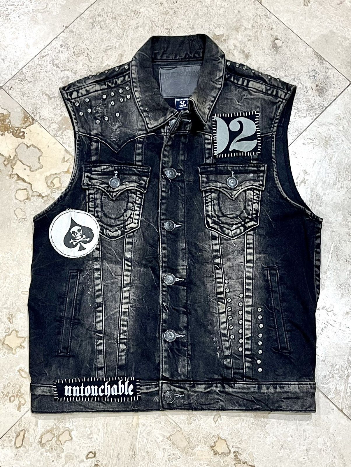 True Religion Y2K True Religion Black Distressed Studded Denim Jacket Size US M / EU 48-50 / 2 - 1 Thumbnail