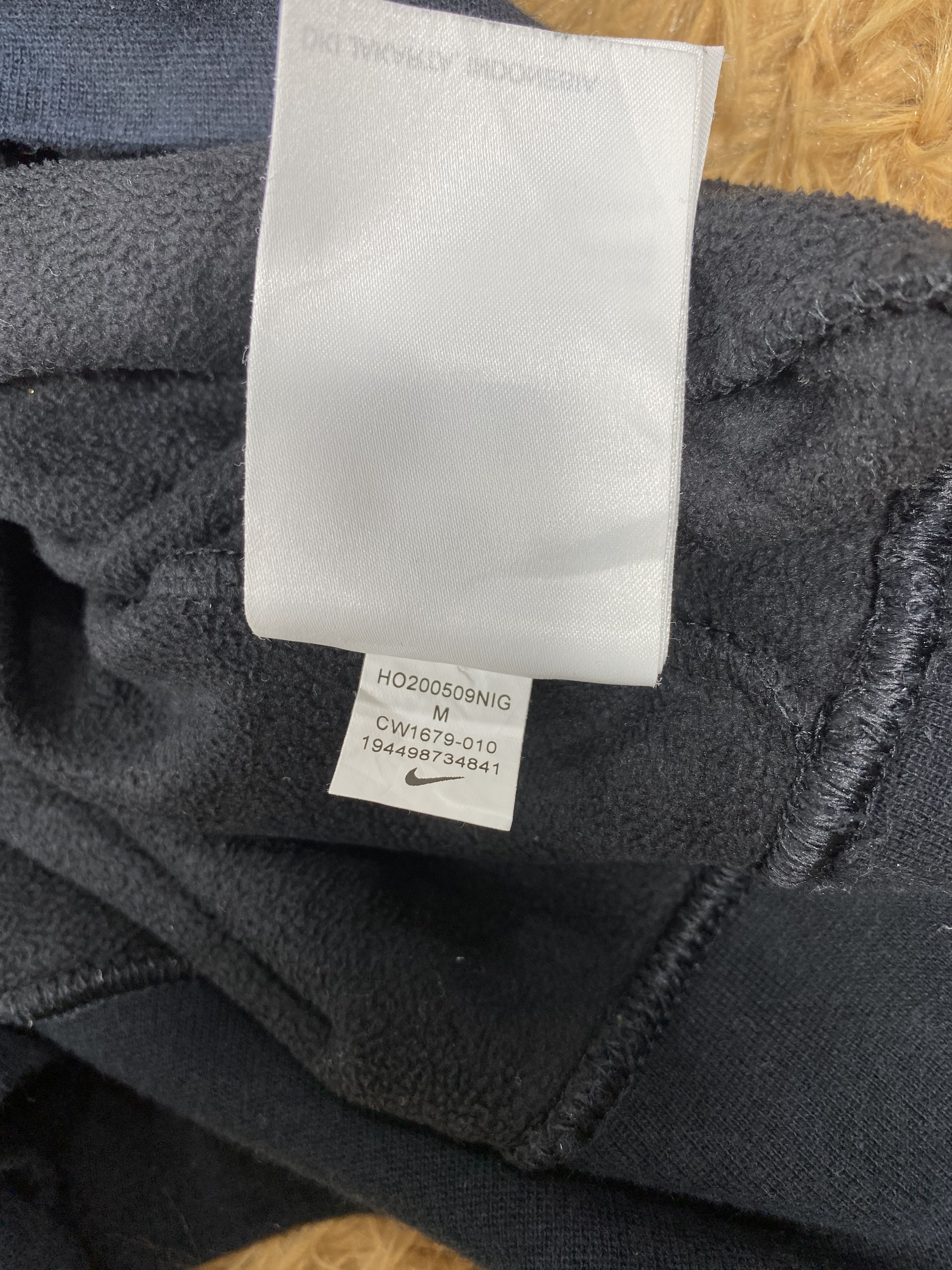 Nike Vintage Nike Embroidered Word Sweatshirts PS0089 Size US M / EU 48-50 / 2 - 9 Thumbnail