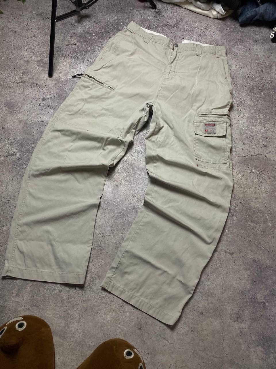 Quiksilver × Vintage Vintage Y2k Quiksilver Cargo Pants Baggy Fit Size US 34 / EU 50 - 2 Thumbnail