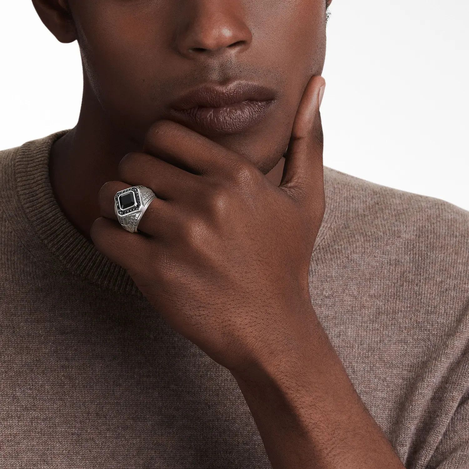 David Yurman o1w1db10426 Size: 8 / Empire Signet Ring in Silver Size ONE SIZE - 3 Thumbnail