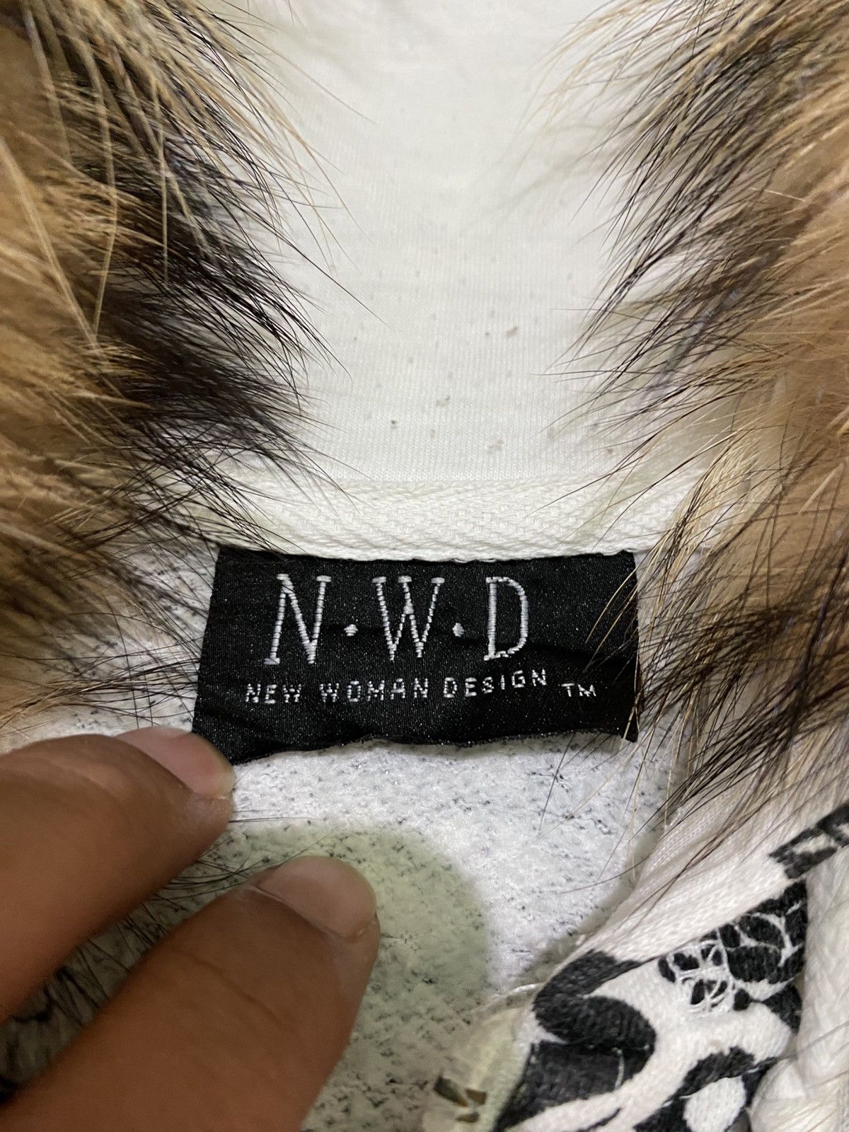 Japanese Brand Fur N.W.D Black White Paisley Full Zip Hoodie All Over Print Size L / US 10 / IT 46 - 6 Thumbnail