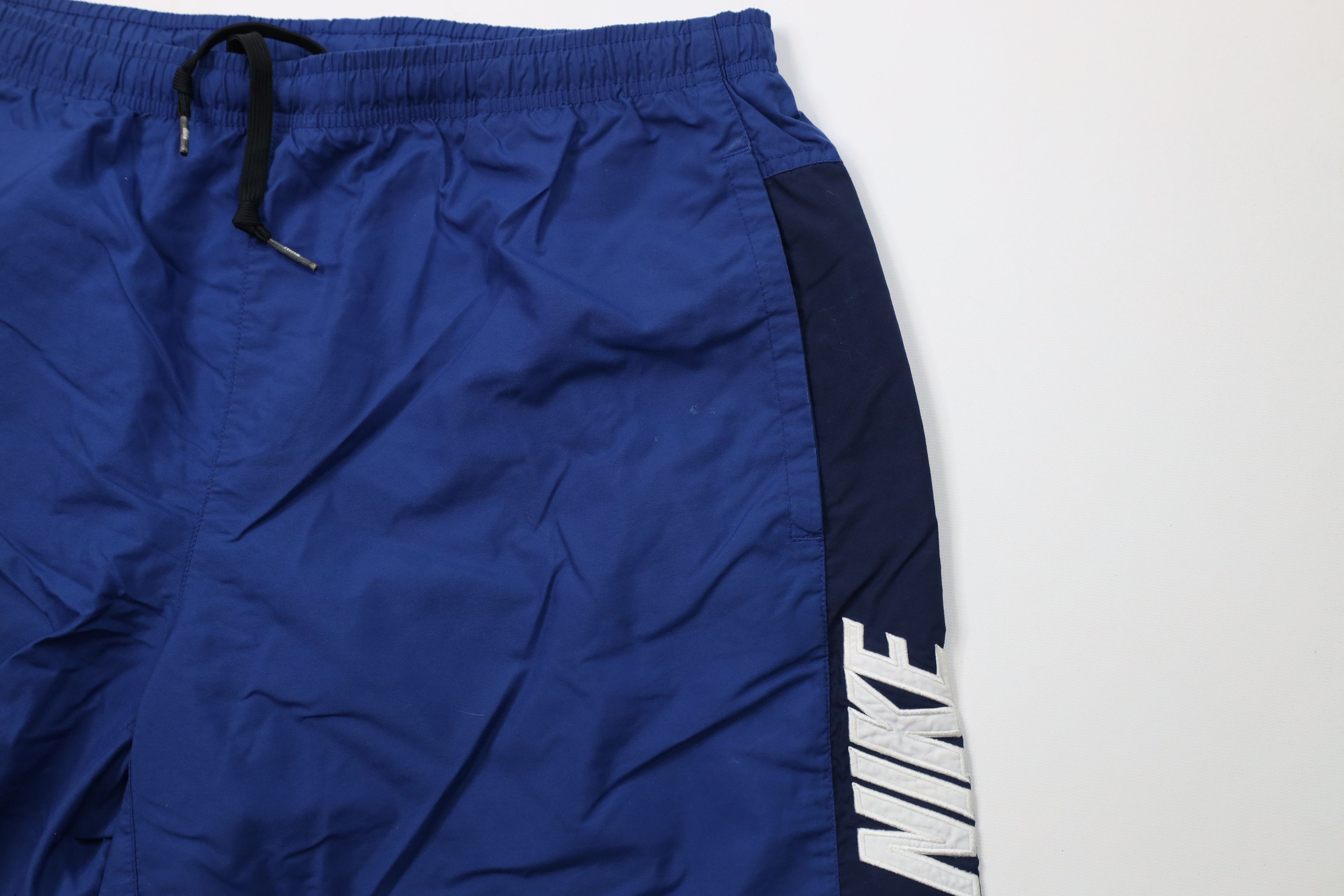 Nike Vintage Nike Spell Out Block Letter Lined Shorts Swim Trunks Size US 34 / EU 50 - 6 Thumbnail