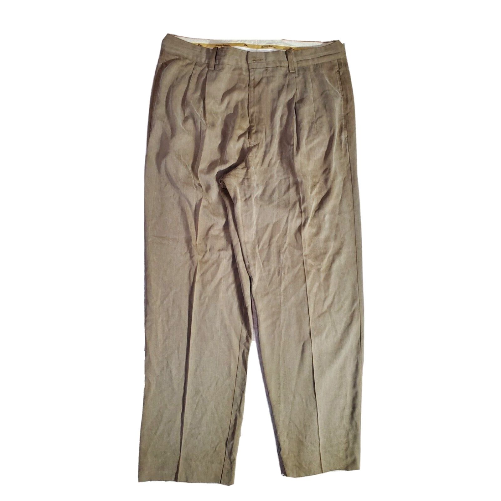 Tommy Bahama Khaki Cargo Shorts on sale 80% Silk Size 34