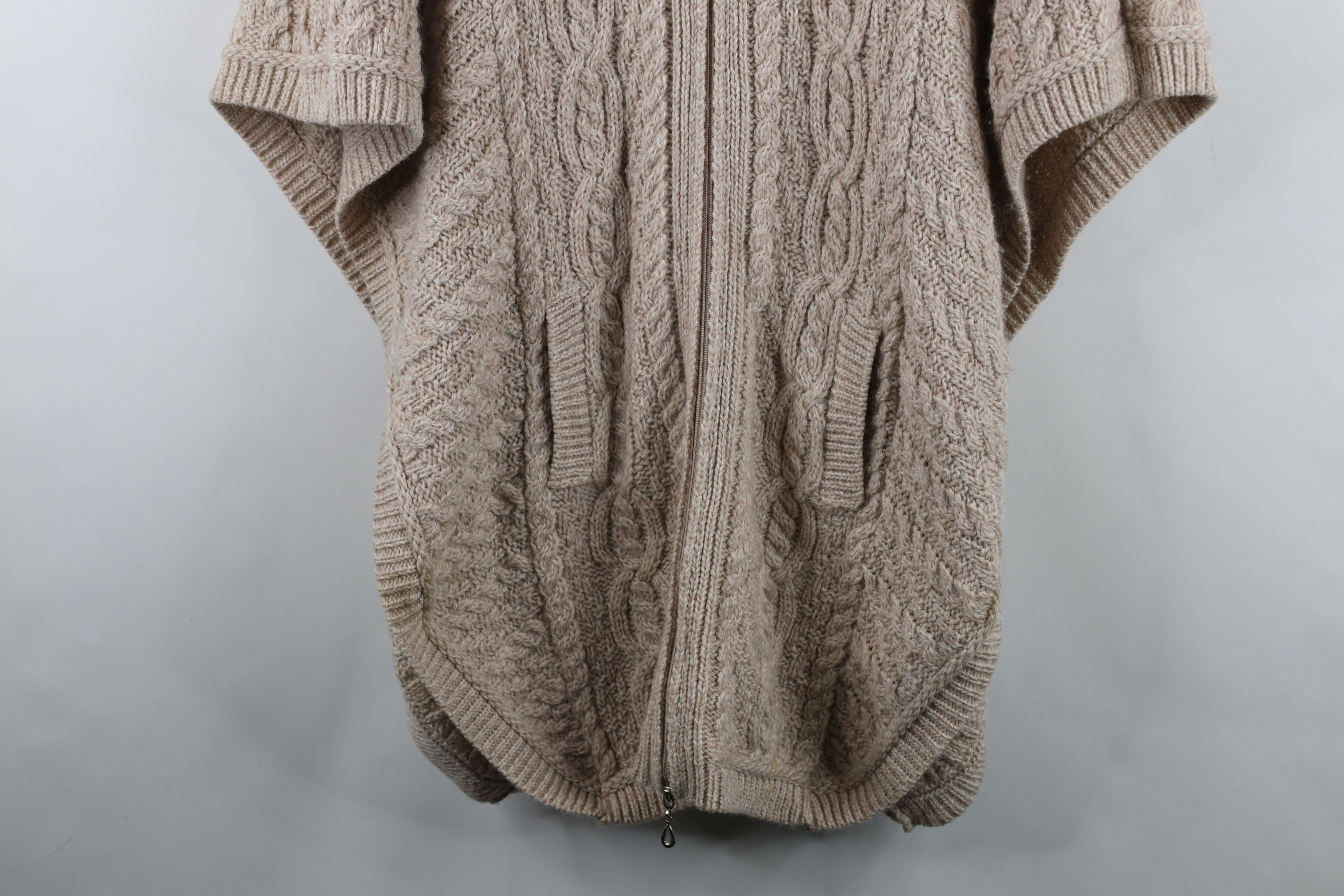 Vintage Vintage 90s Donegal Wool Knit Fisherman Poncho Sweater Beige Size S / US 4 / IT 40 - 3 Thumbnail