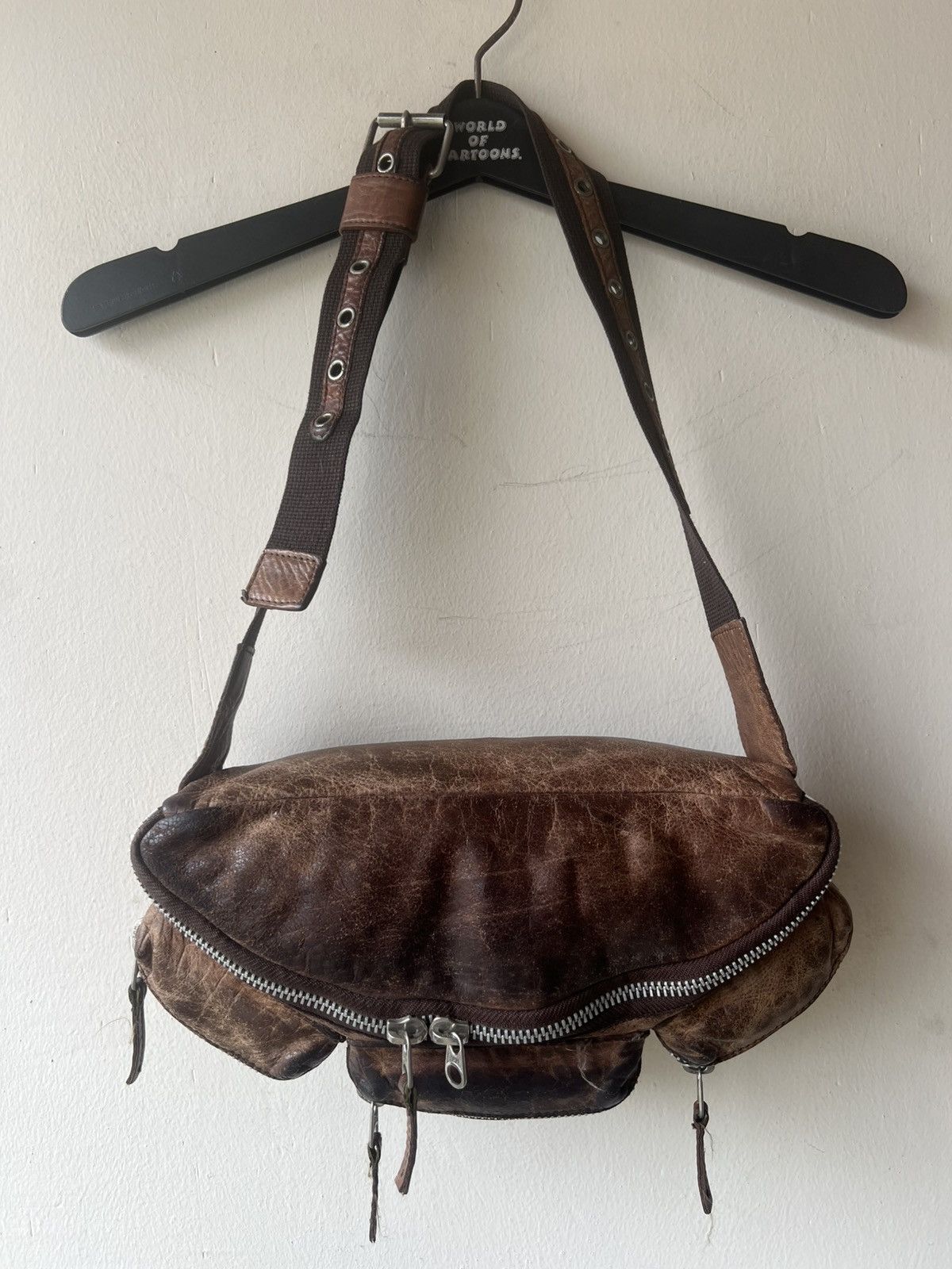 Avirex Vintage 2000s Avirex Distress Patina Leather Cargo Chest Bag Size ONE SIZE - 18 Thumbnail