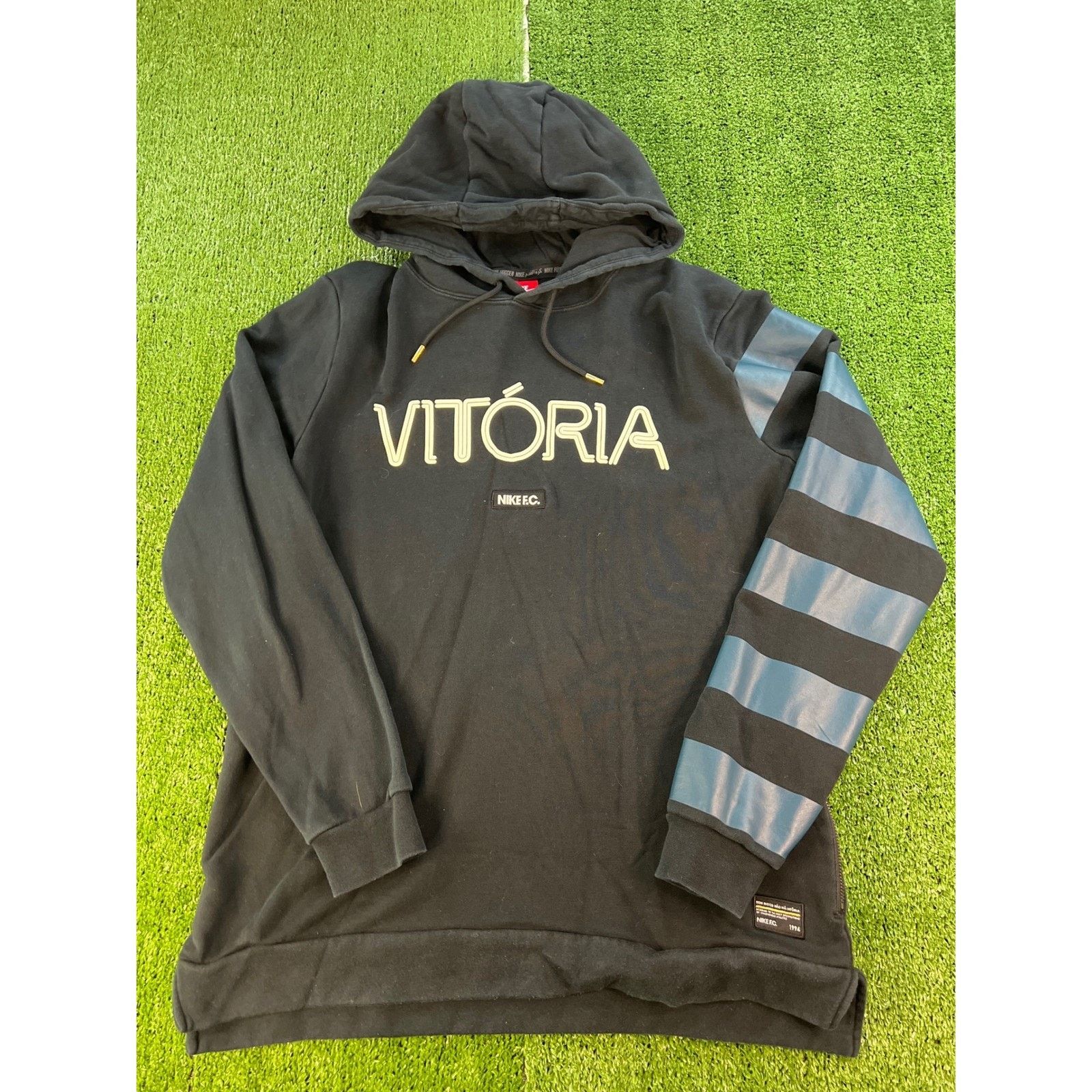 Nike Nike Vitoria FC Soccer Hoodie Black Sweatshirt Mens M Size US M / EU 48-50 / 2 - 1 Thumbnail