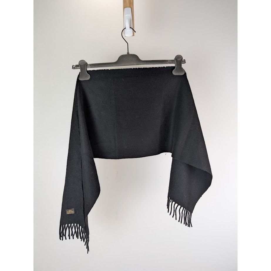 Loro Piana o1rshd1 CC20 Size: OS / Scarves in Black Size ONE SIZE - 6 Thumbnail