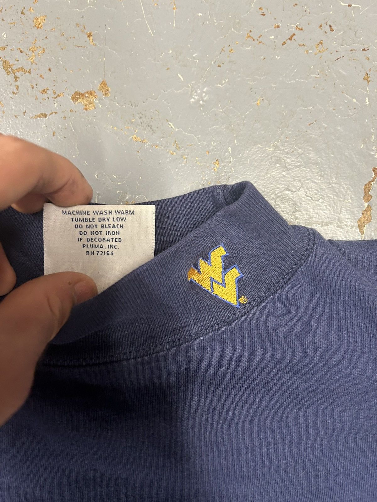 Vintage Crazy Vintage 90s West Virginia University Navy Longsleeve T Size US XL / EU 56 / 4 - 2 Thumbnail
