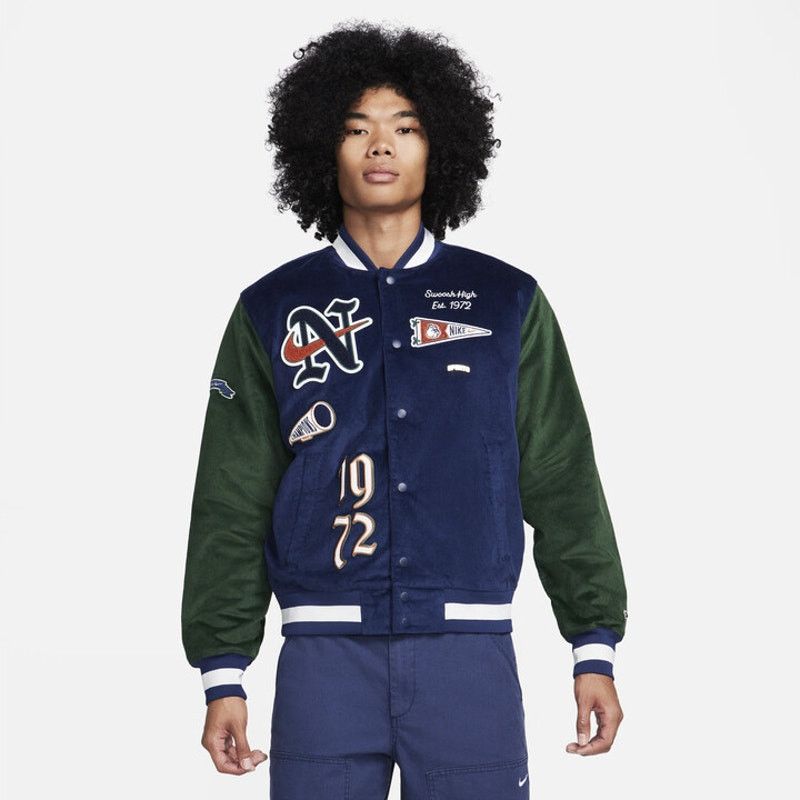 Nike $225 Nike Varsity Corduroy Bomber Jacket Medium FQ6159-410 Size US M / EU 48-50 / 2 - 1 Thumbnail