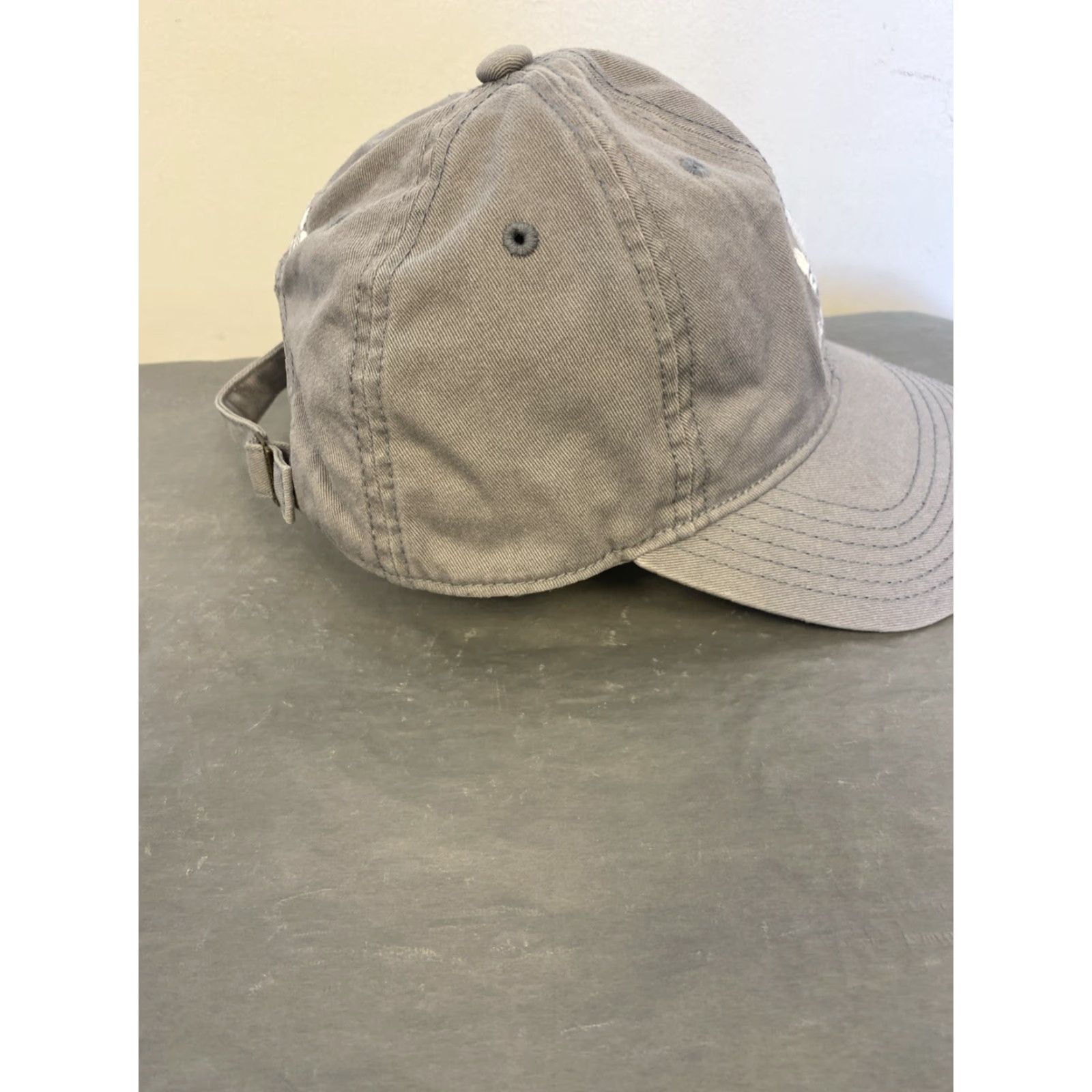 Adidas ADIDAS Golf Hat Cap Adjustable Strap Gray Mens Size ONE SIZE - 2 Thumbnail
