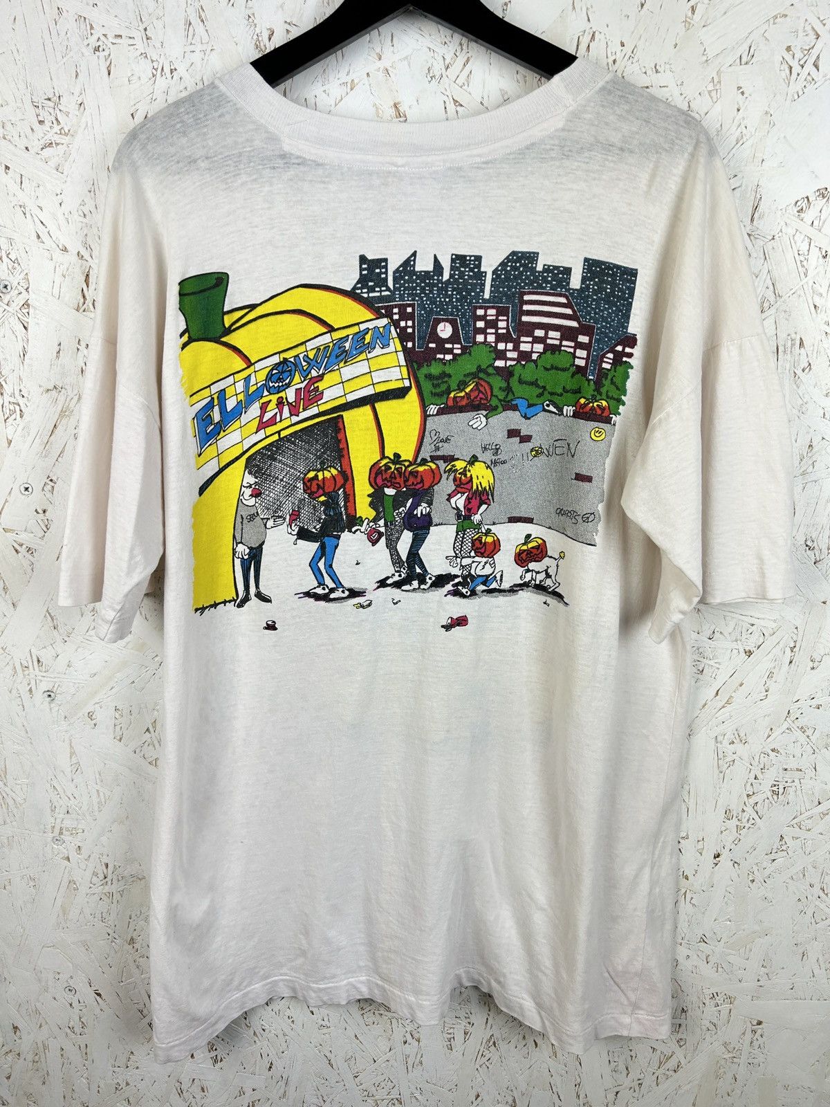 Band Tees 80s Vintage Helloween 1989 Live Tour Band T-Shirt Size US XL / EU 56 / 4 - 7 Thumbnail