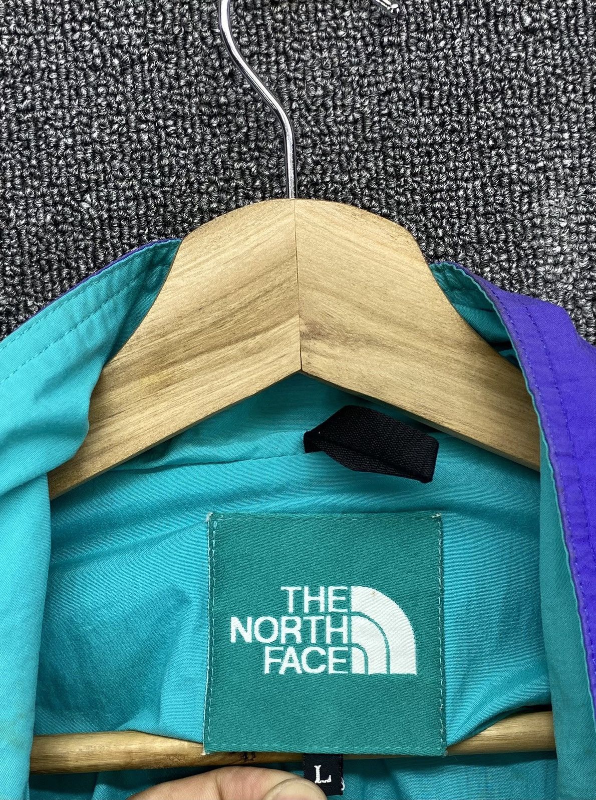 The North Face Vintage The North Face Spellout Light Jacket Size US L / EU 52-54 / 3 - 11 Thumbnail