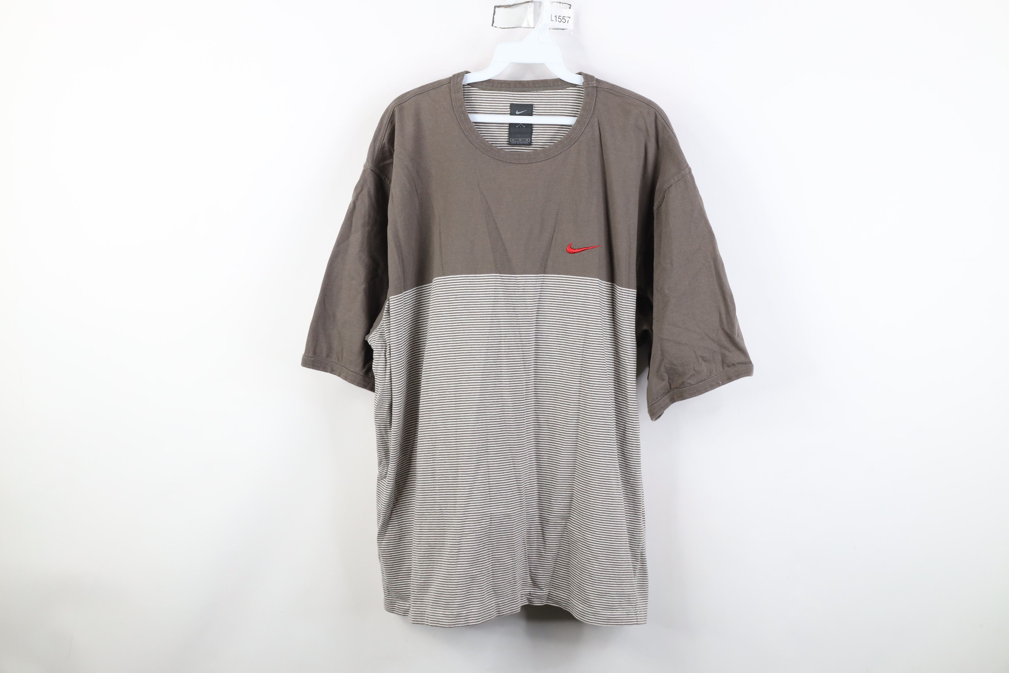 Nike Vintage 90s Y2K Nike Golf Mini Swoosh Block Striped T-Shirt Size US XL / EU 56 / 4 - 1 Thumbnail