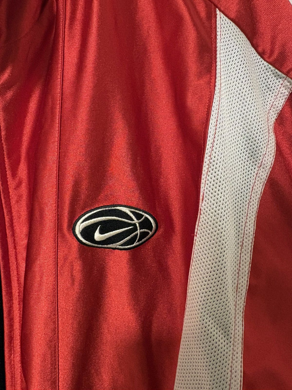 Nike Vintage Nike Basketball Zip-up Warmup jersey Size US L / EU 52-54 / 3 - 3 Thumbnail