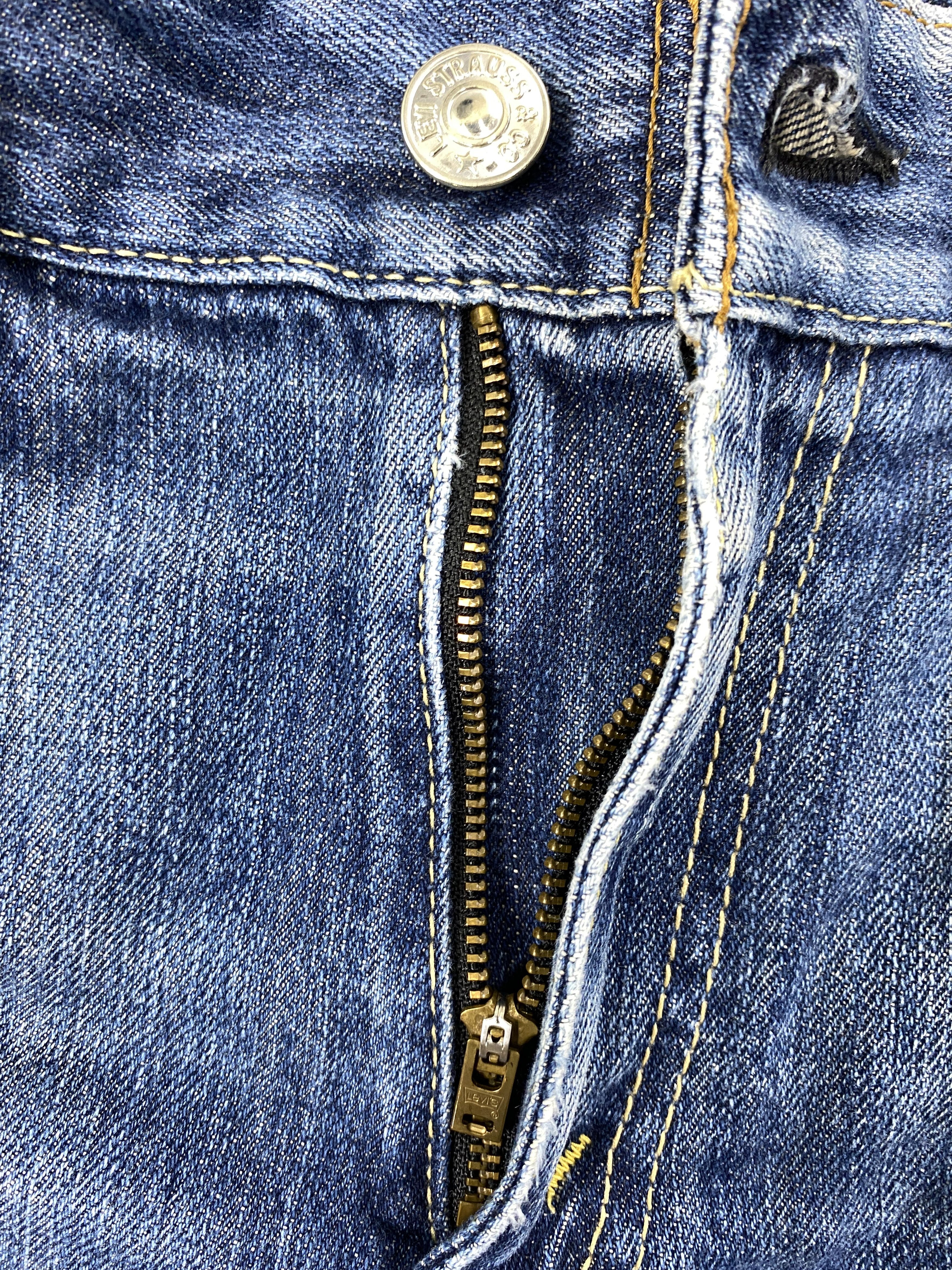 Distressed Blue Vintage Levi's 702 34x24 Denim -SJ079