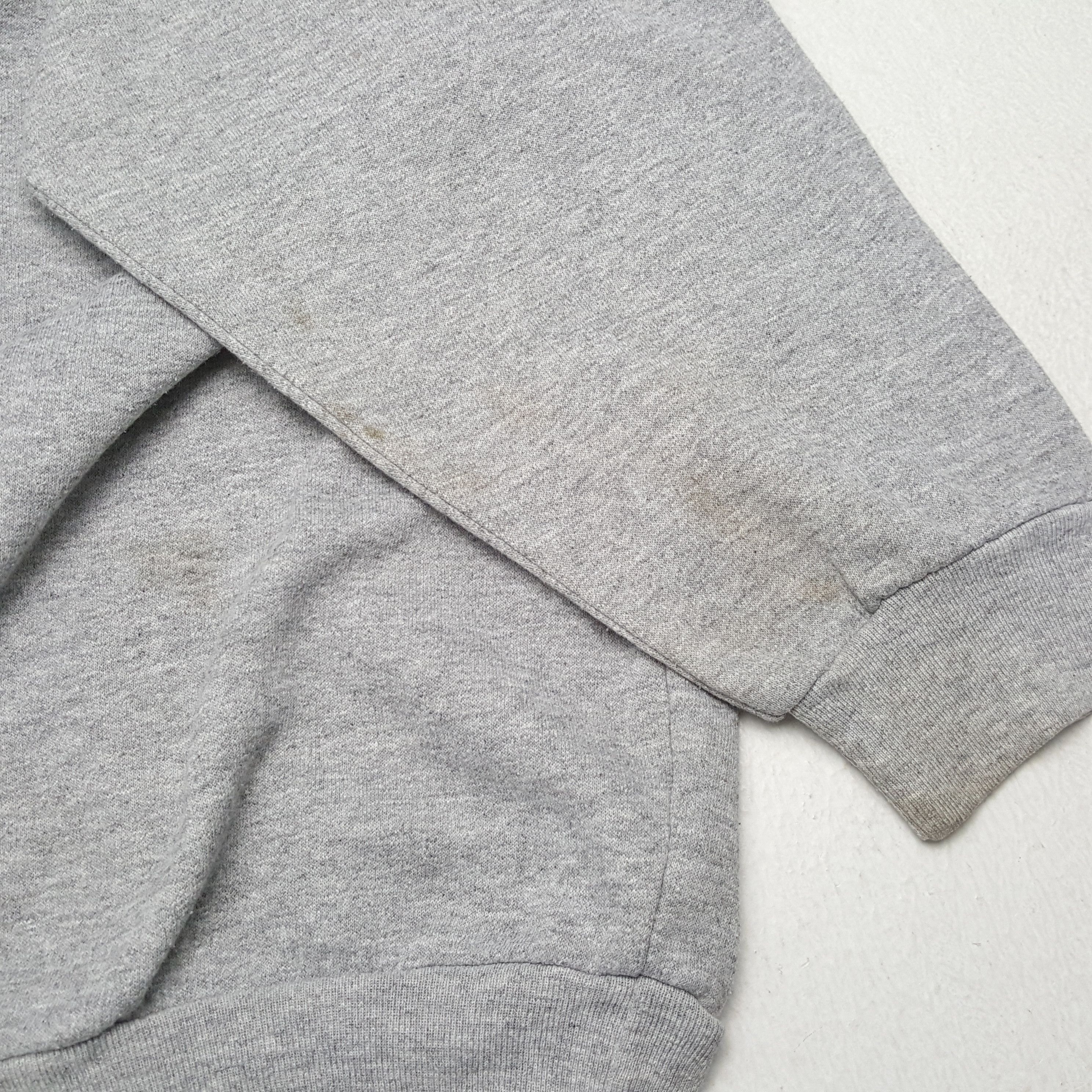 Vintage CANADA Promotion Embroidery Design Style Sweatshirts