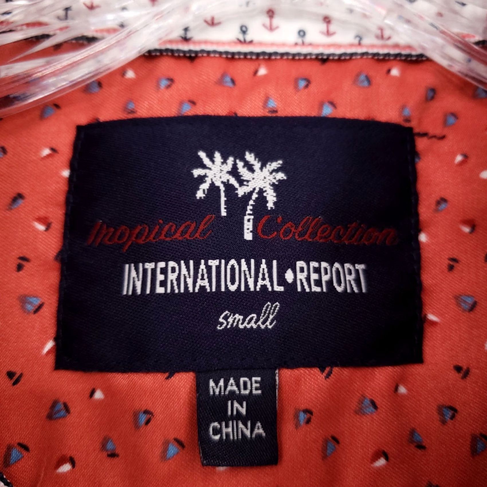 Vintage International Report Button-Down Shirt Mens Small Orange Holiday Tropical Collection Geometric Short Sleeve Collared Button-Up Size US S / EU 44-46 / 1 - 5 Thumbnail