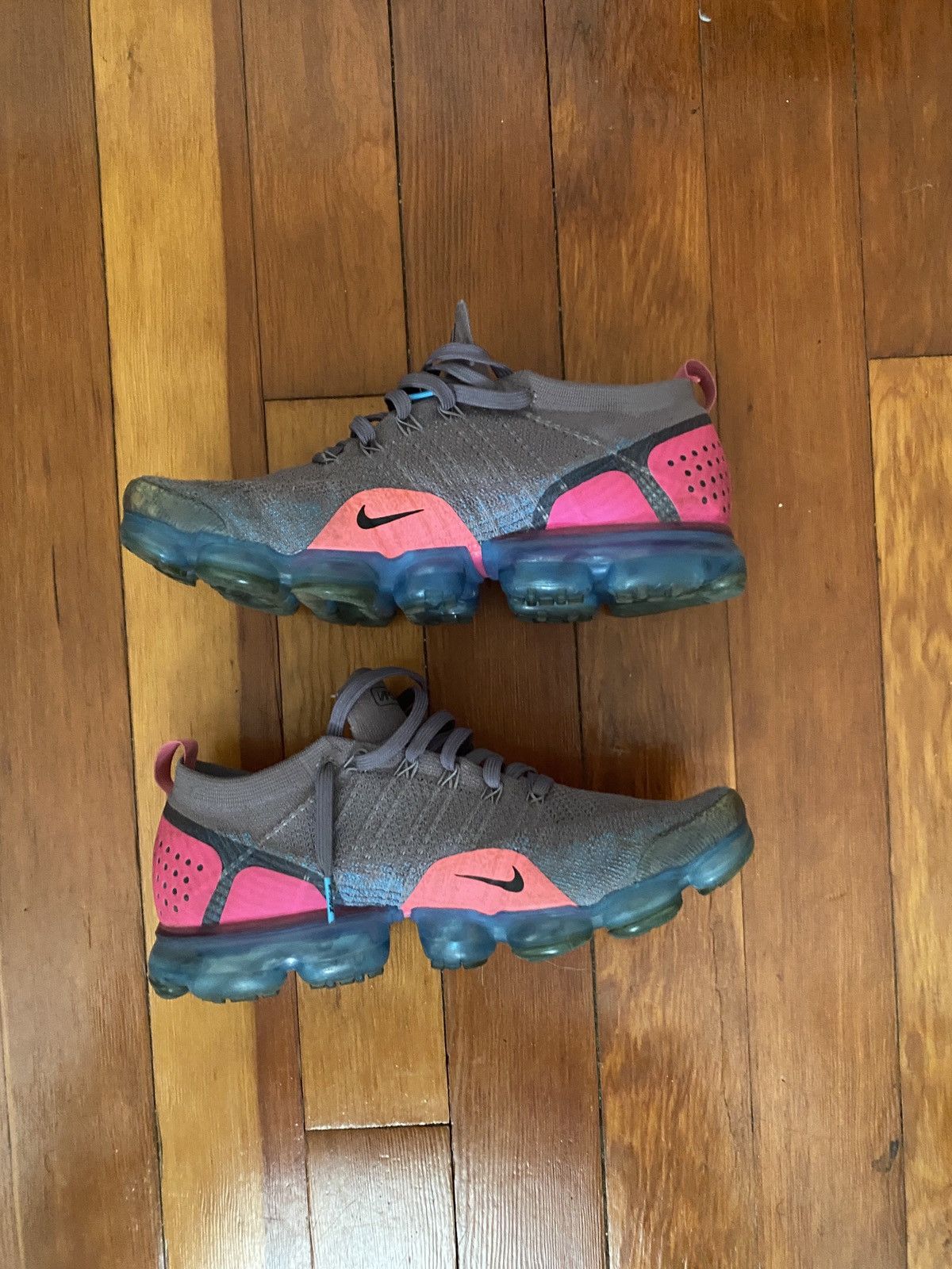Nike Nike VaporMax 2 Flynit Size US 12 / EU 45 - 2 Thumbnail
