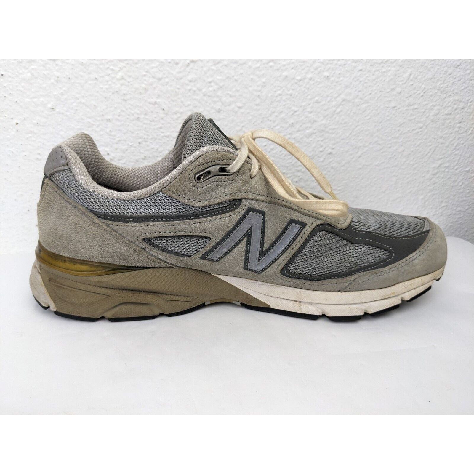 New Balance New Balance 990v4 Running Athletic Shoes Gray Suede Sz 11.5 Size US 11.5 / EU 44-45 - 6 Thumbnail