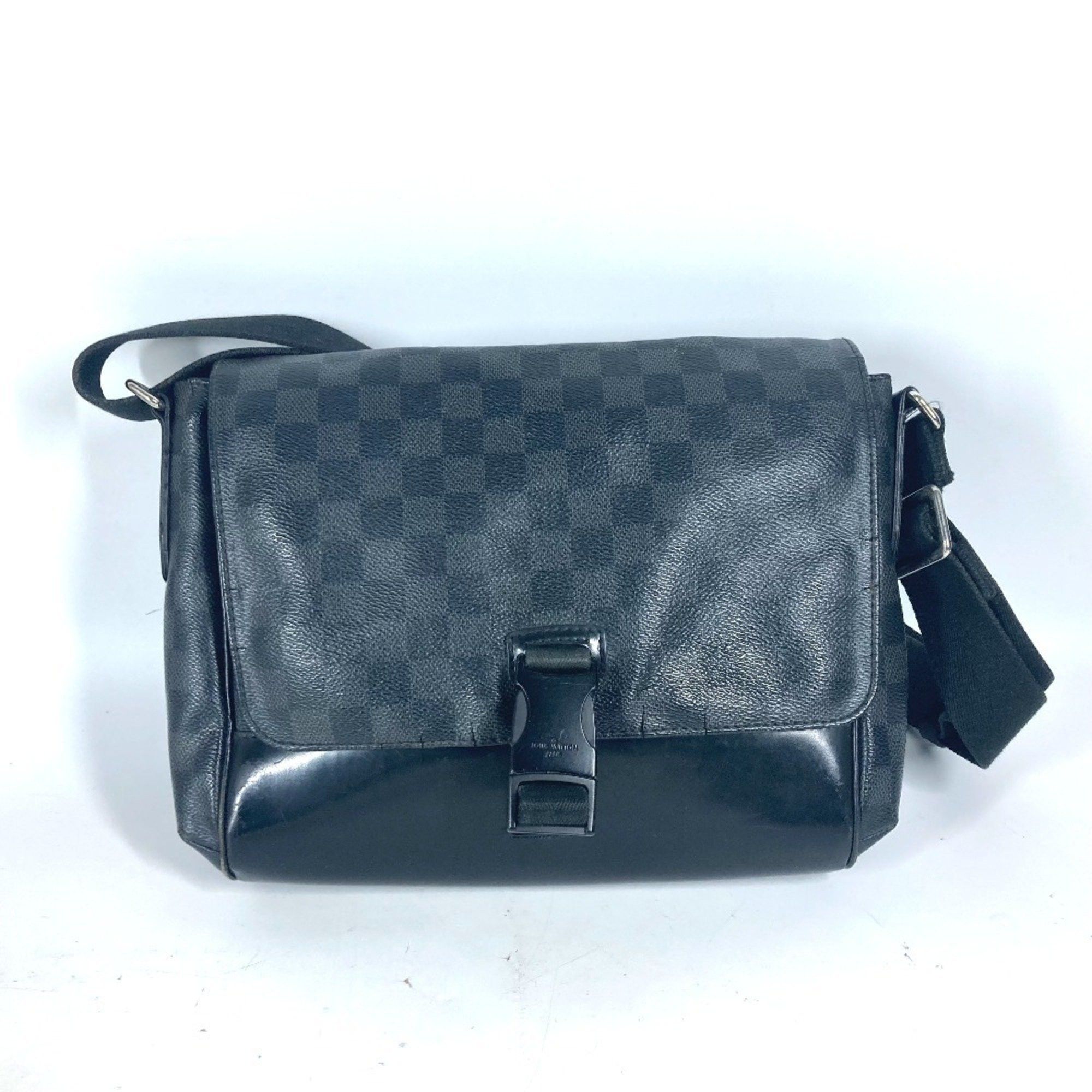 Louis Vuitton N41457 Damier Graphite Messenger Pm Bag Crossbody Flap Shoulder Canvas Men's Black
