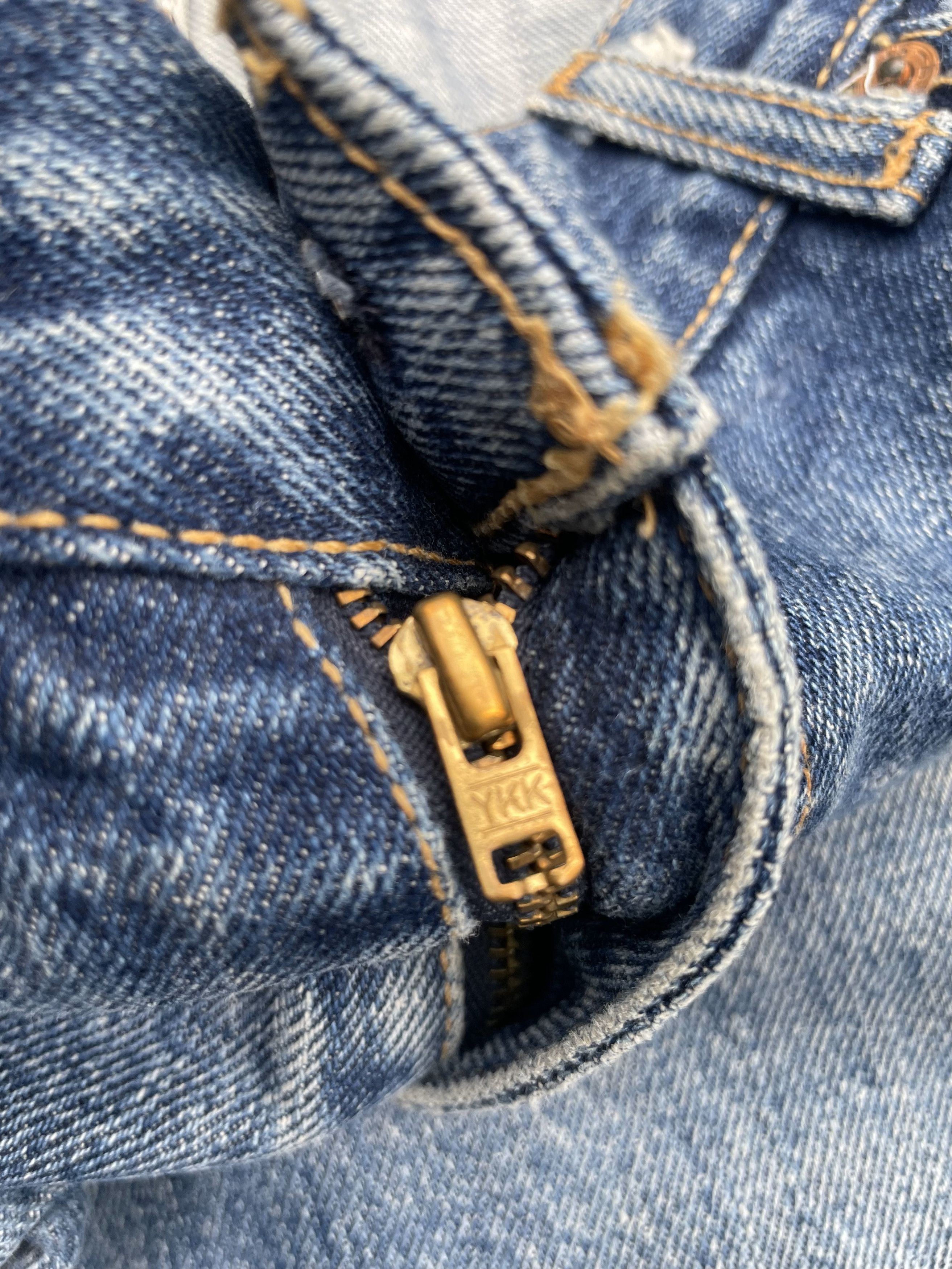 Levi's Vintage Levis 544 Bell Bottom Distresed Size US 34 / EU 50 - 10 Thumbnail