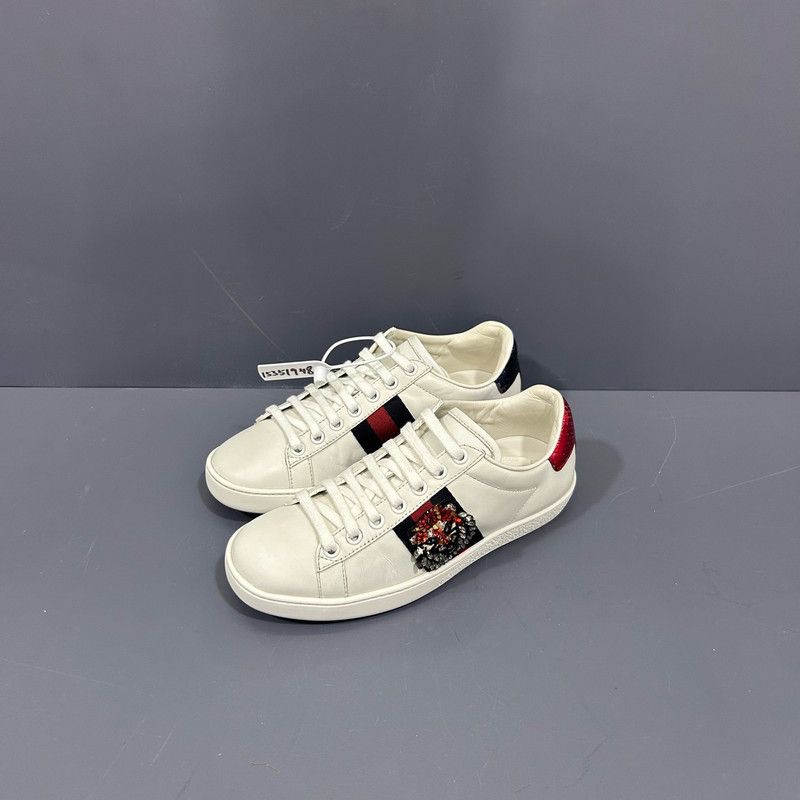 Gucci Gucci ACE Leather Casual Sneakers for Women 0079 Size US 4.5 / IT 34.5 - 1 Thumbnail