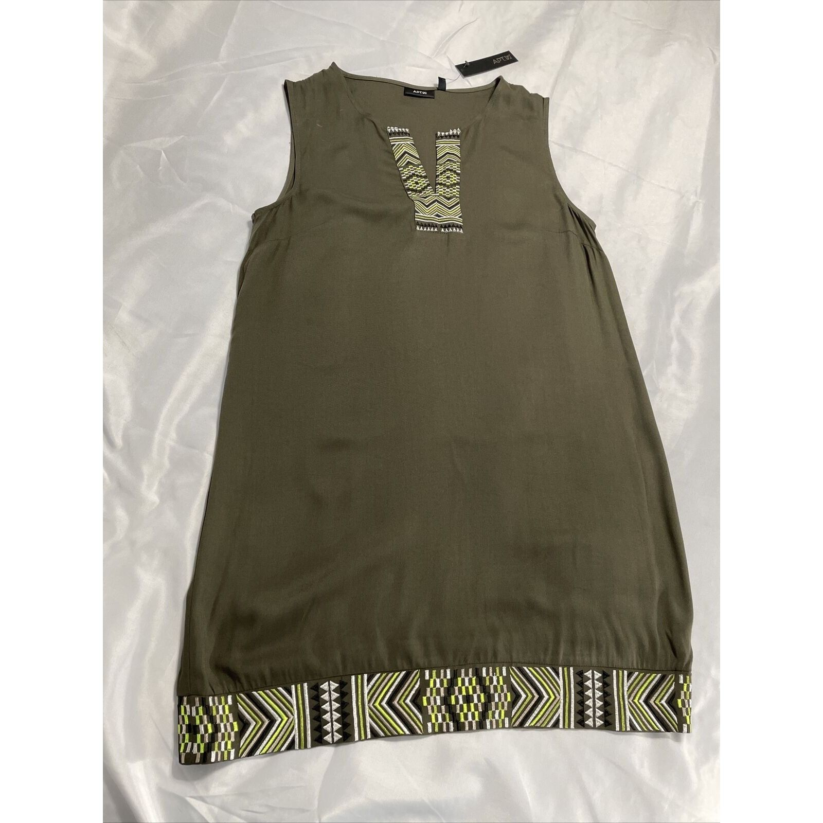 Apt. 9 Women's APT.9 Embroidered Tunic Dress Sleeveless Size Large Size L / US 10 / IT 46 - 2 Thumbnail