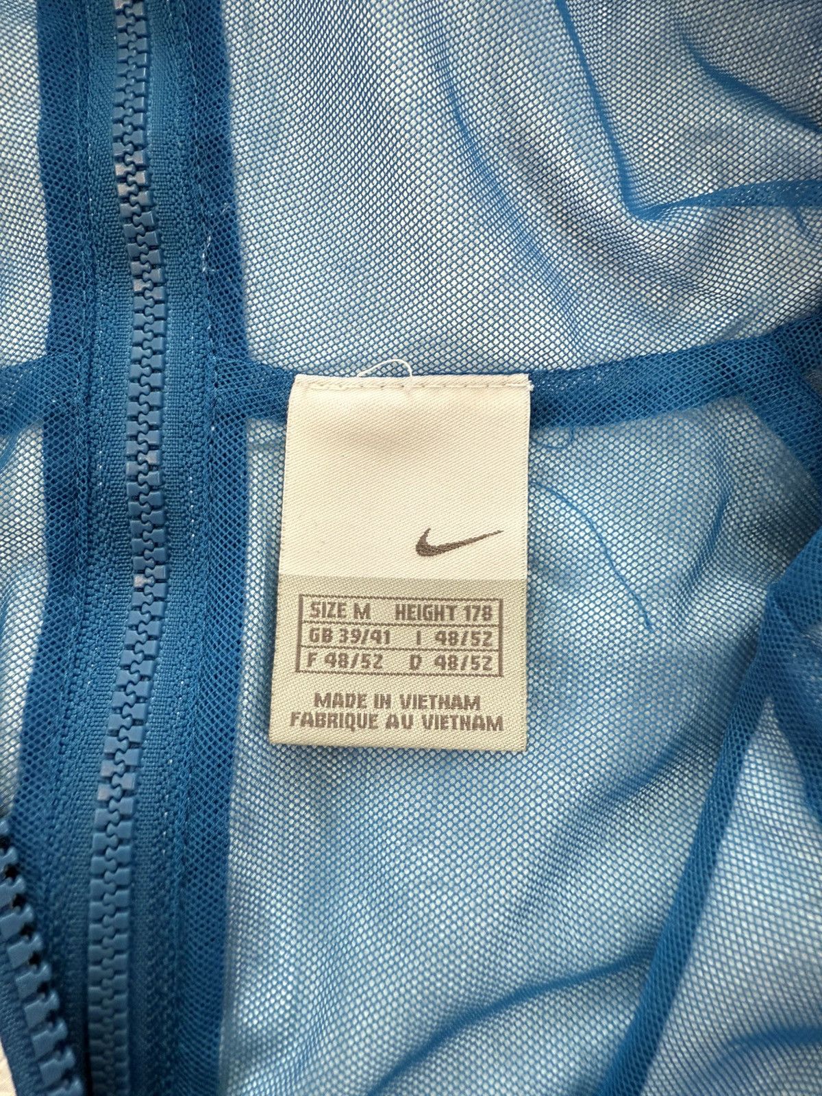 Nike 90’s NIKE RARE FULL ZIP RETRO MULTI BACK LOGO NYLON JACKET Size US M / EU 48-50 / 2 - 11 Thumbnail