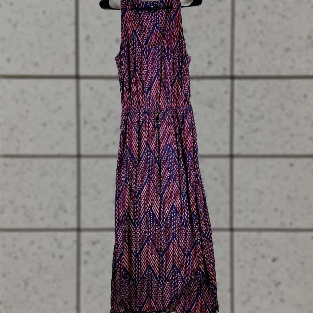 Gap Gap Maxi Dress Women’s Navy Red Sleeveless Chevron Pattern Elastic Waist M Blue Rayon Long Casual Summer Spring Fall Size M / US 6-8 / IT 42-44 - 1 Thumbnail