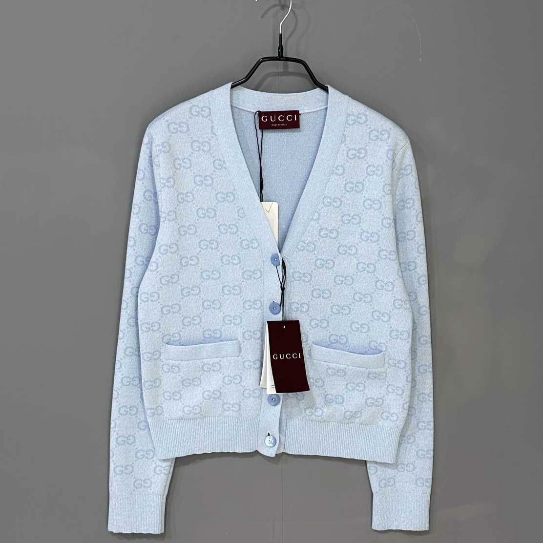 Gucci Gucci Blue Sweater XS Women Size XS / US 0-2 / IT 36-38 - 1 Thumbnail