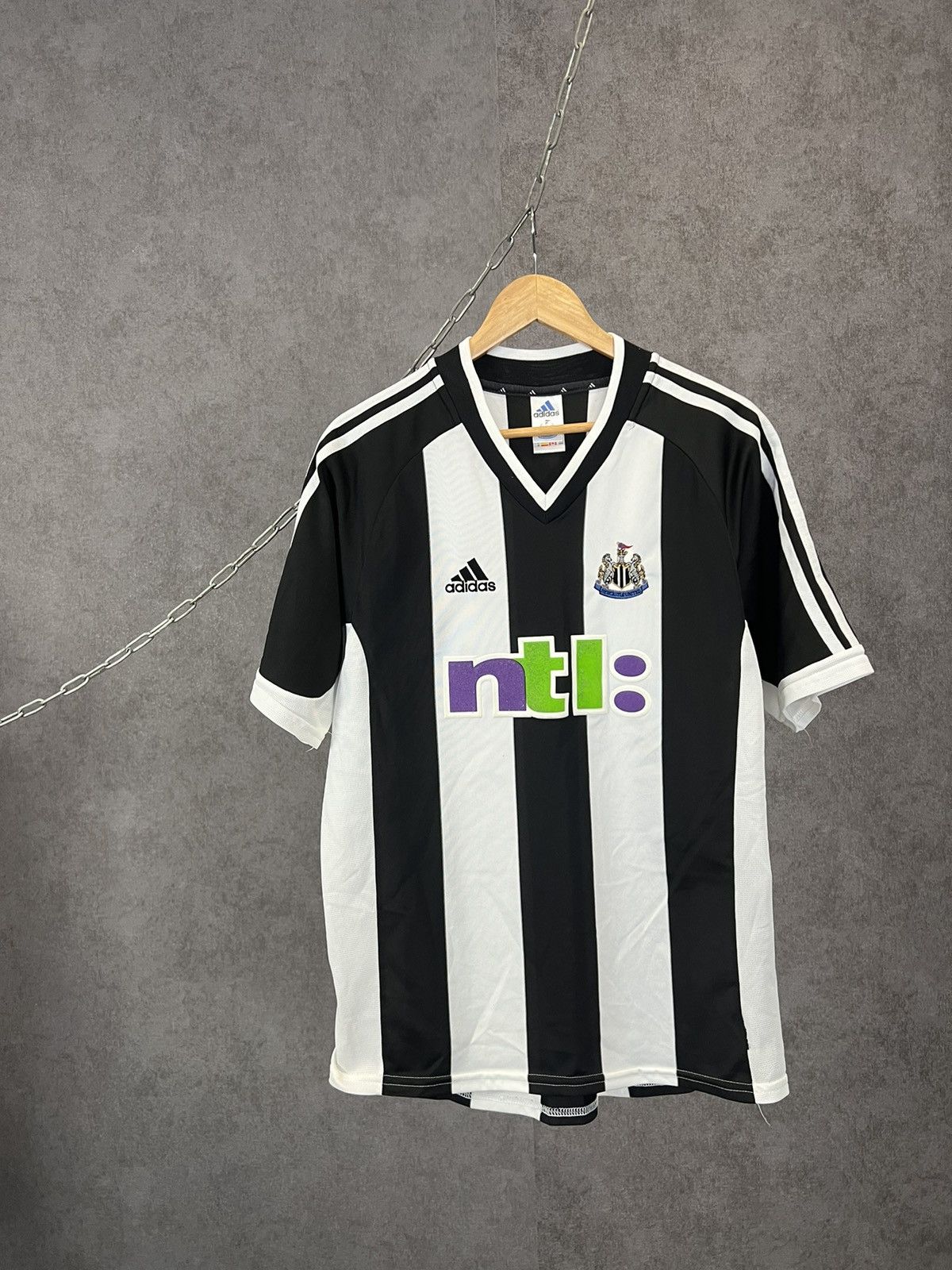 Adidas Newcastle United 2000 vintage adidas soccer jersey Size US M / EU 48-50 / 2 - 1 Thumbnail